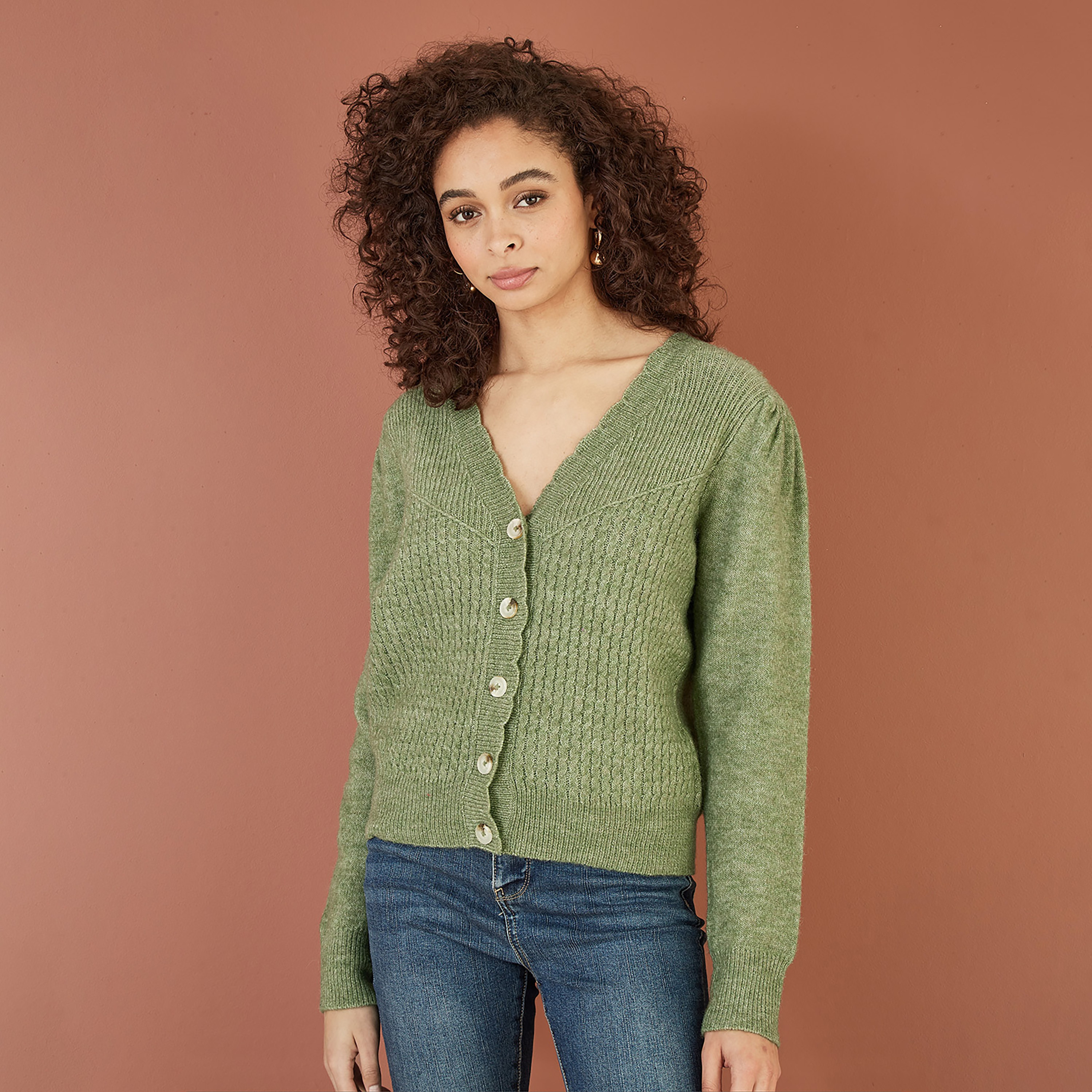 كارديجان أخضر محبوك بأزرار للنساء من يامي-women-clothing-cardigansandjumpers-cardigans-image-1