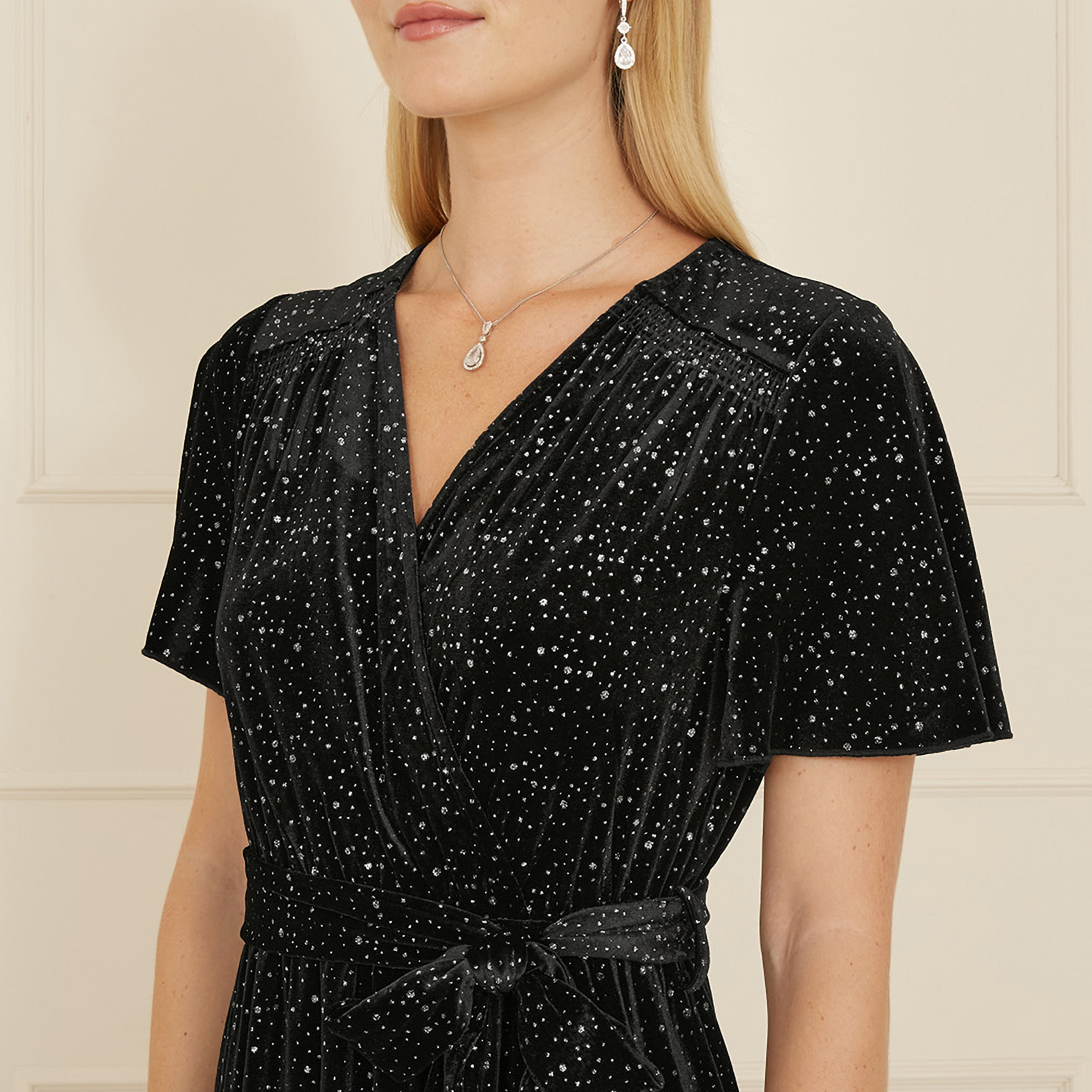 فستان سهرة نسائي متوسط الطول ملفوف فيلفيت لامع من يامي-women-clothing-dresses-image-10