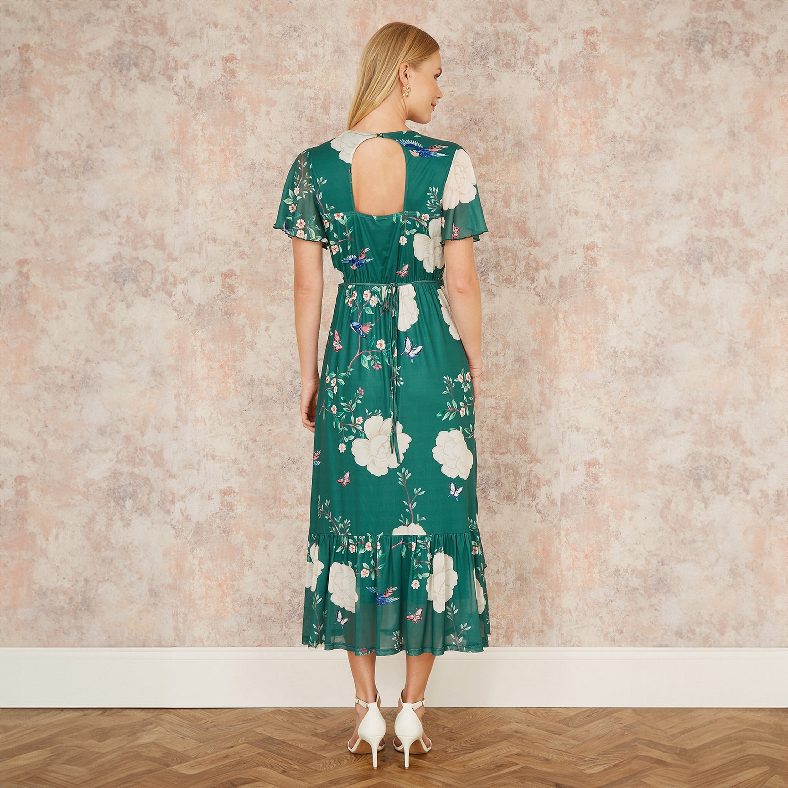 فستان نسائي متوسط ​​الطول مكشكش بأكمام مكشكشة من Yumi-women-clothing-dresses-image-3