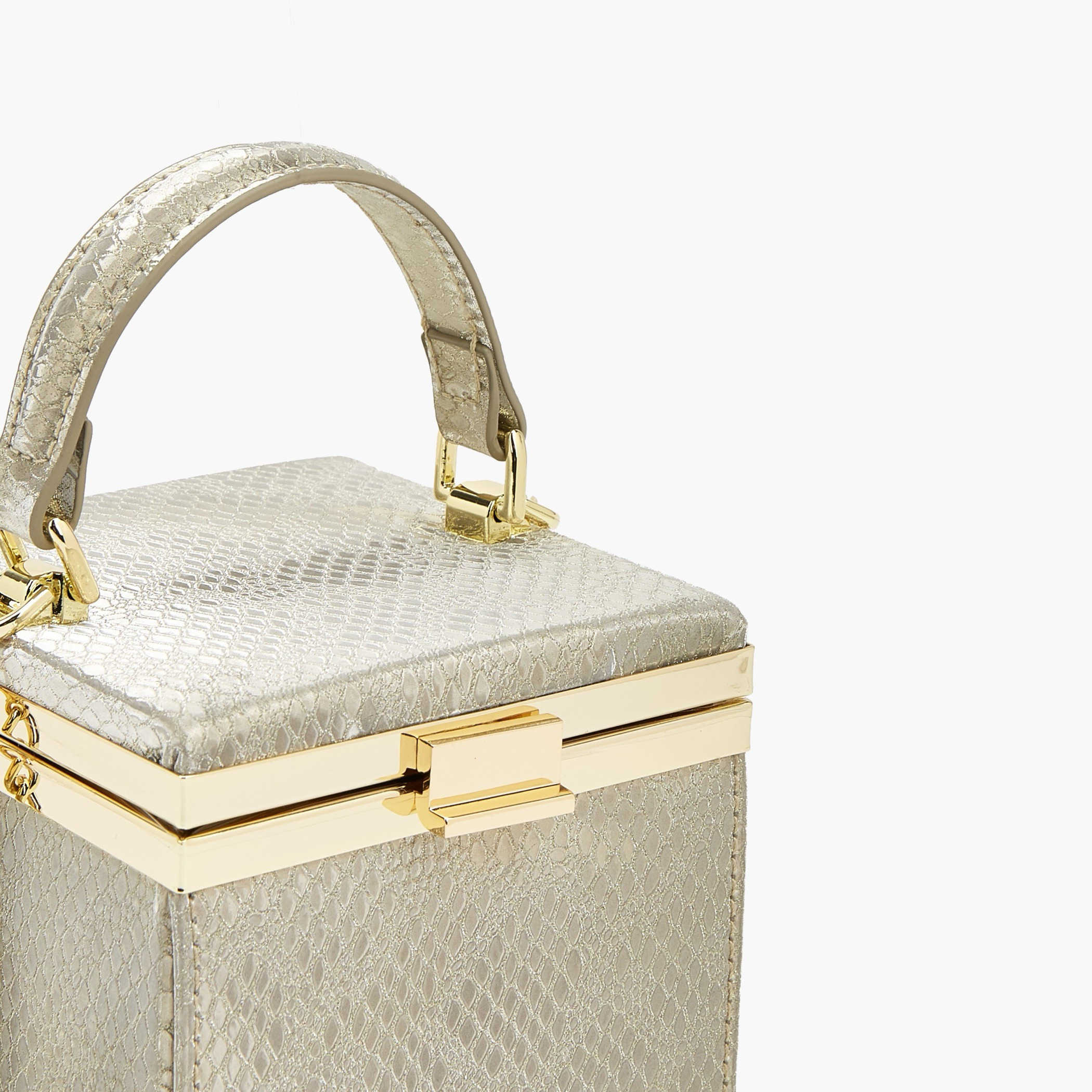 شنطة كروس بودي بارزة الملمس بحزام سلسلة من فلورا بيلا-women-bagsandwallets-handbags-image-4