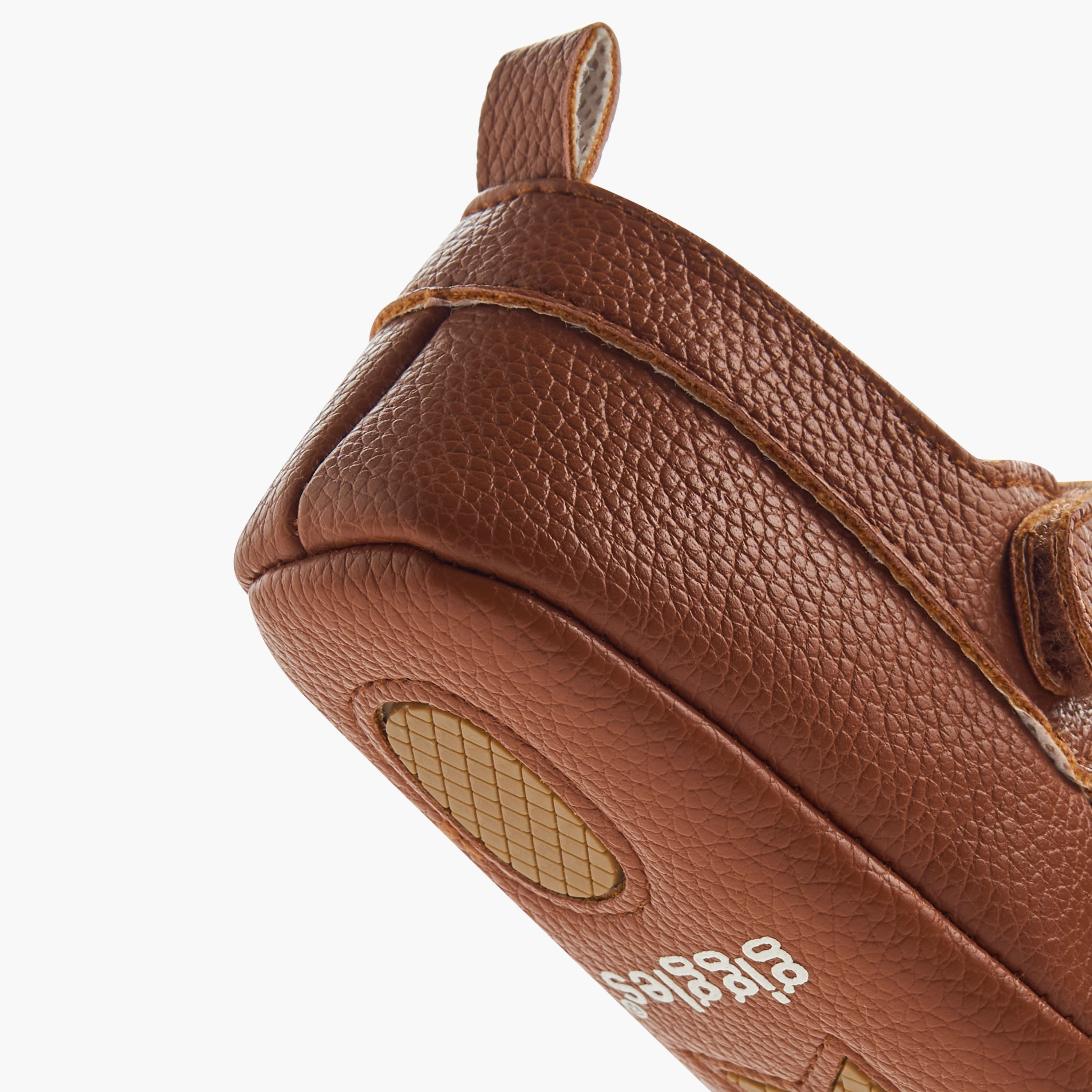 بوت بتفاصيل نجمة مفرغة من جيجلز-baby-boys-shoes-booties-image-5