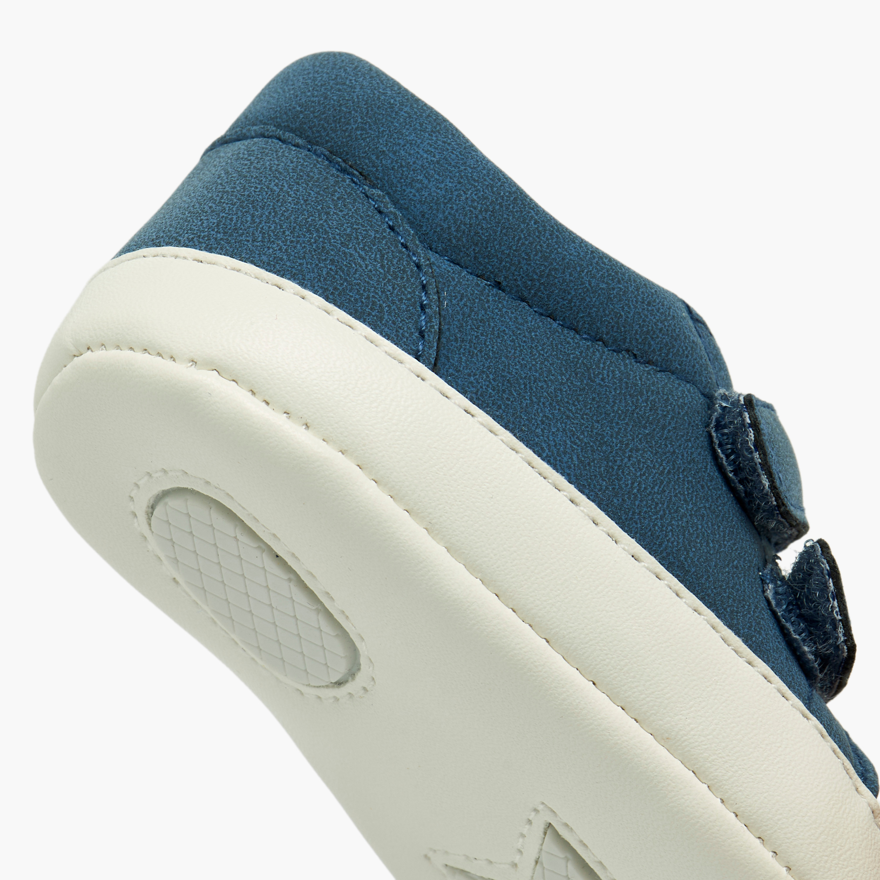 حذاء بوت بشريط إغلاق لاصق من جيجلز-baby-boys-shoes-booties-image-1