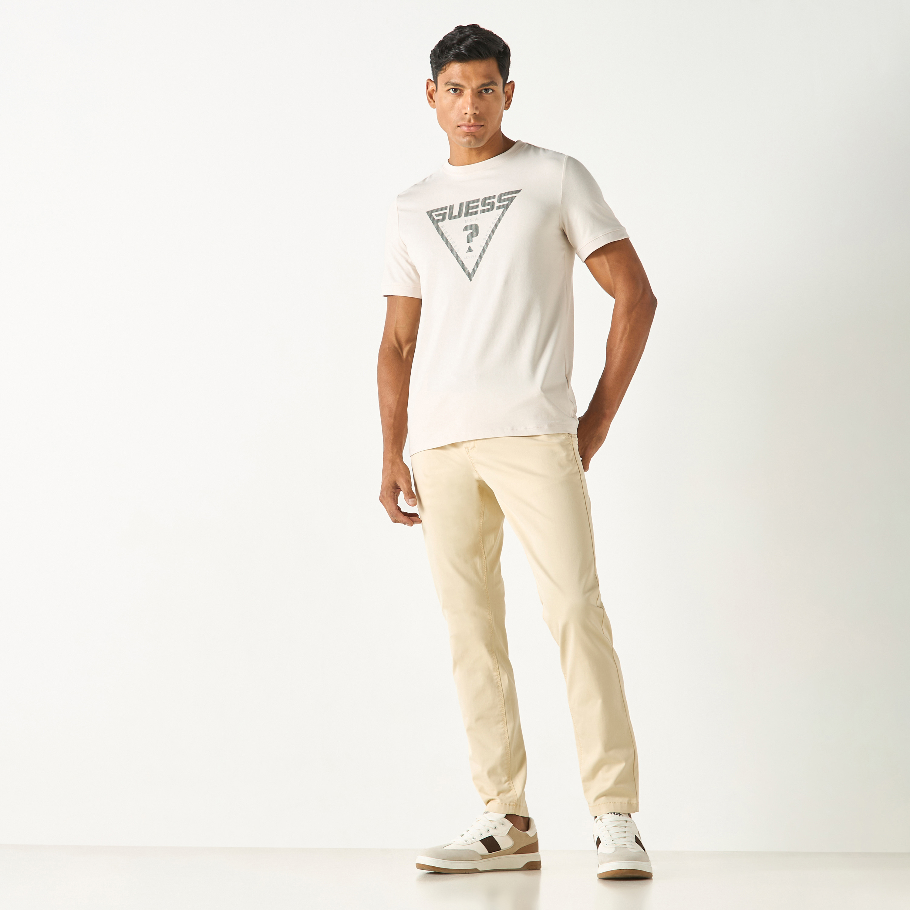 Guess Logo Print Crew Neck T-shirt with Short Sleeves-men-clothing-tshirtsandpolos-tshirts-image-2