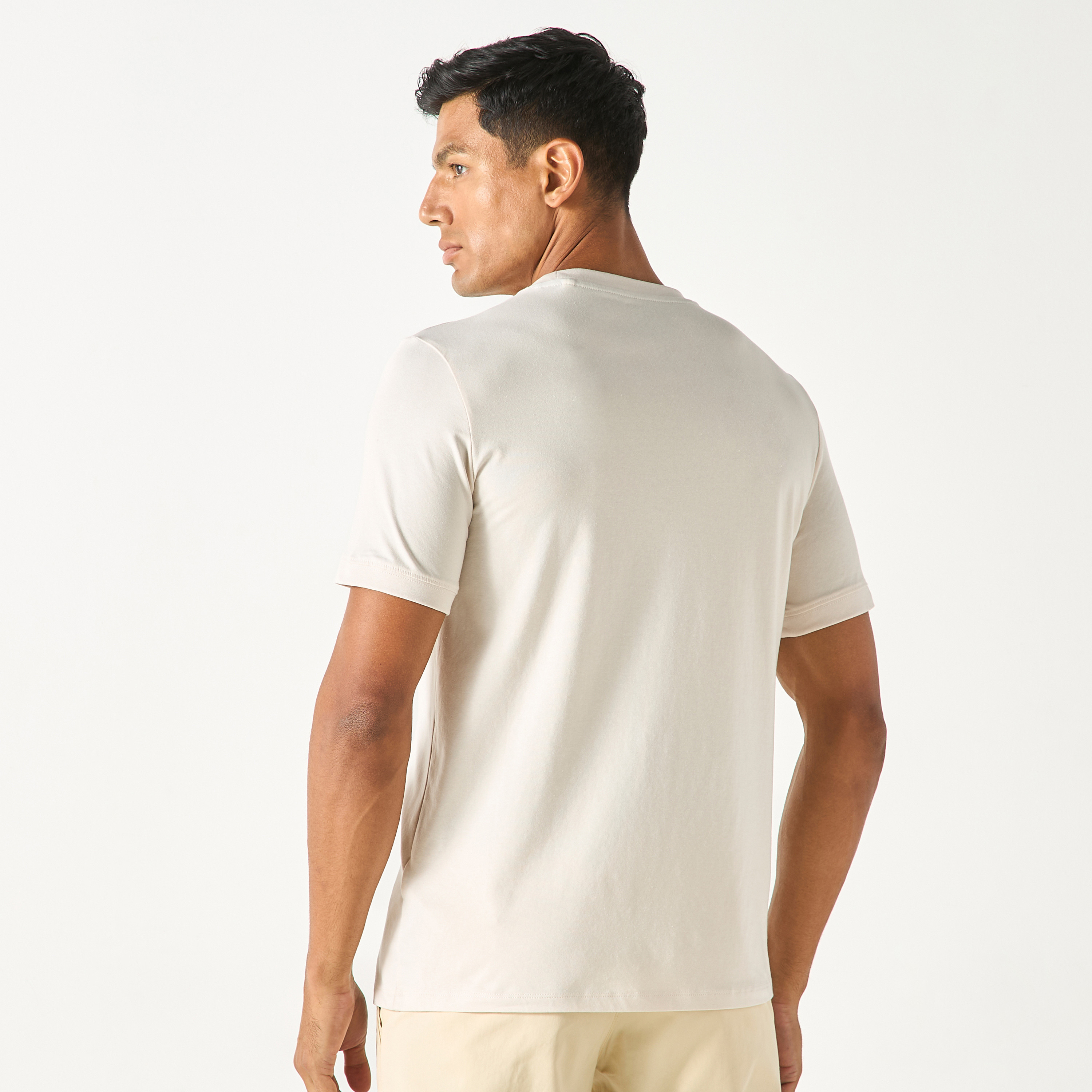 Guess Logo Print Crew Neck T-shirt with Short Sleeves-men-clothing-tshirtsandpolos-tshirts-image-4