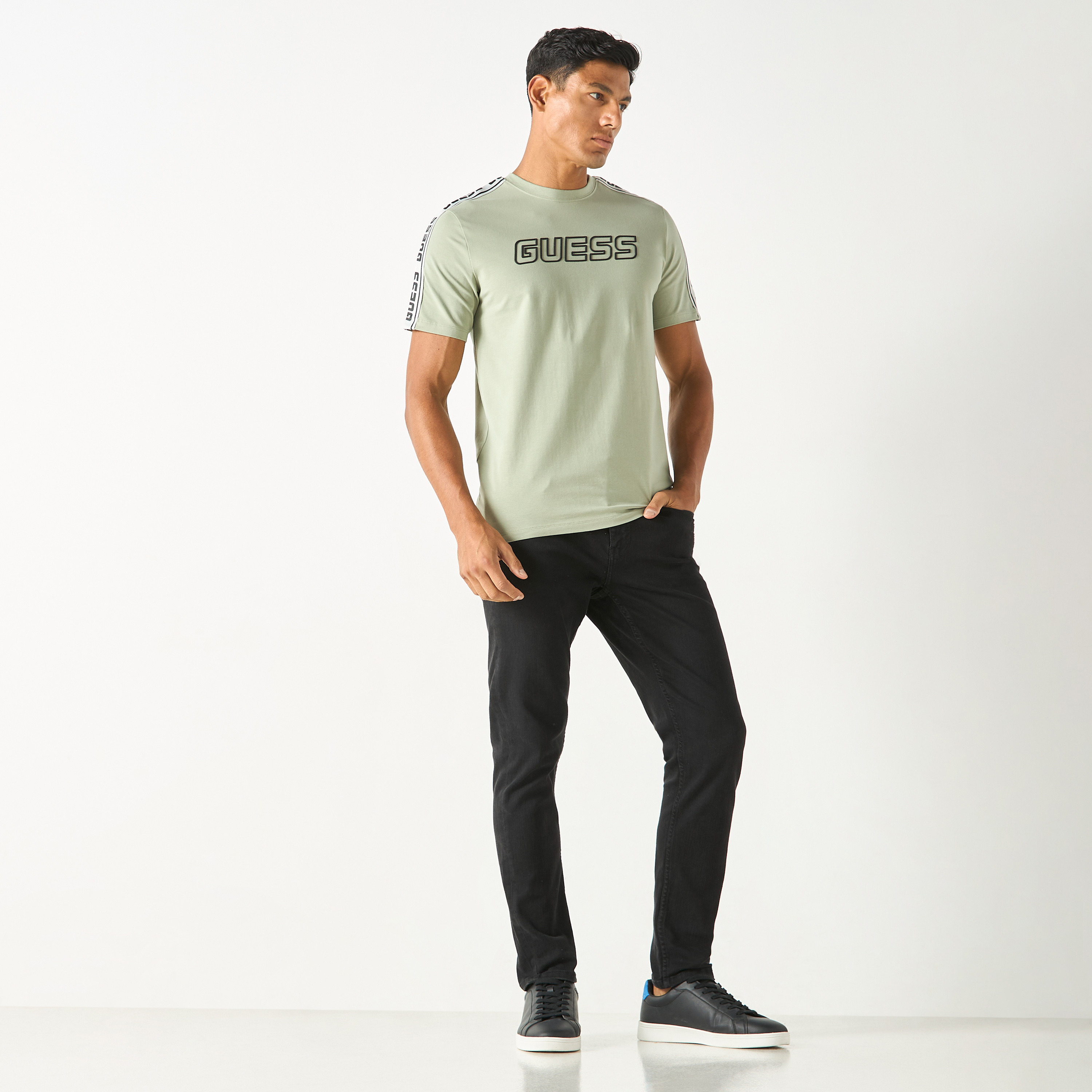 Guess Logo Print Crew Neck T-shirt with Short Sleeves-men-clothing-tshirtsandpolos-tshirts-image-2