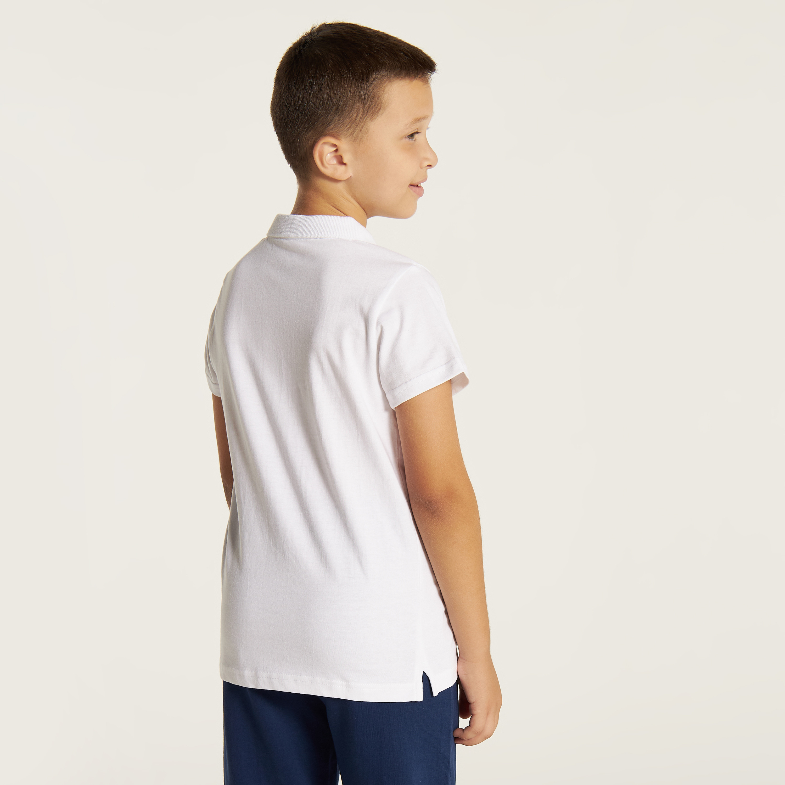 تيشيرت بولو سادة بأكمام قصيرة وأزرار إغلاق من جونيورز-boys-clothing-schoolwear-tshirtsandpolos-image-1