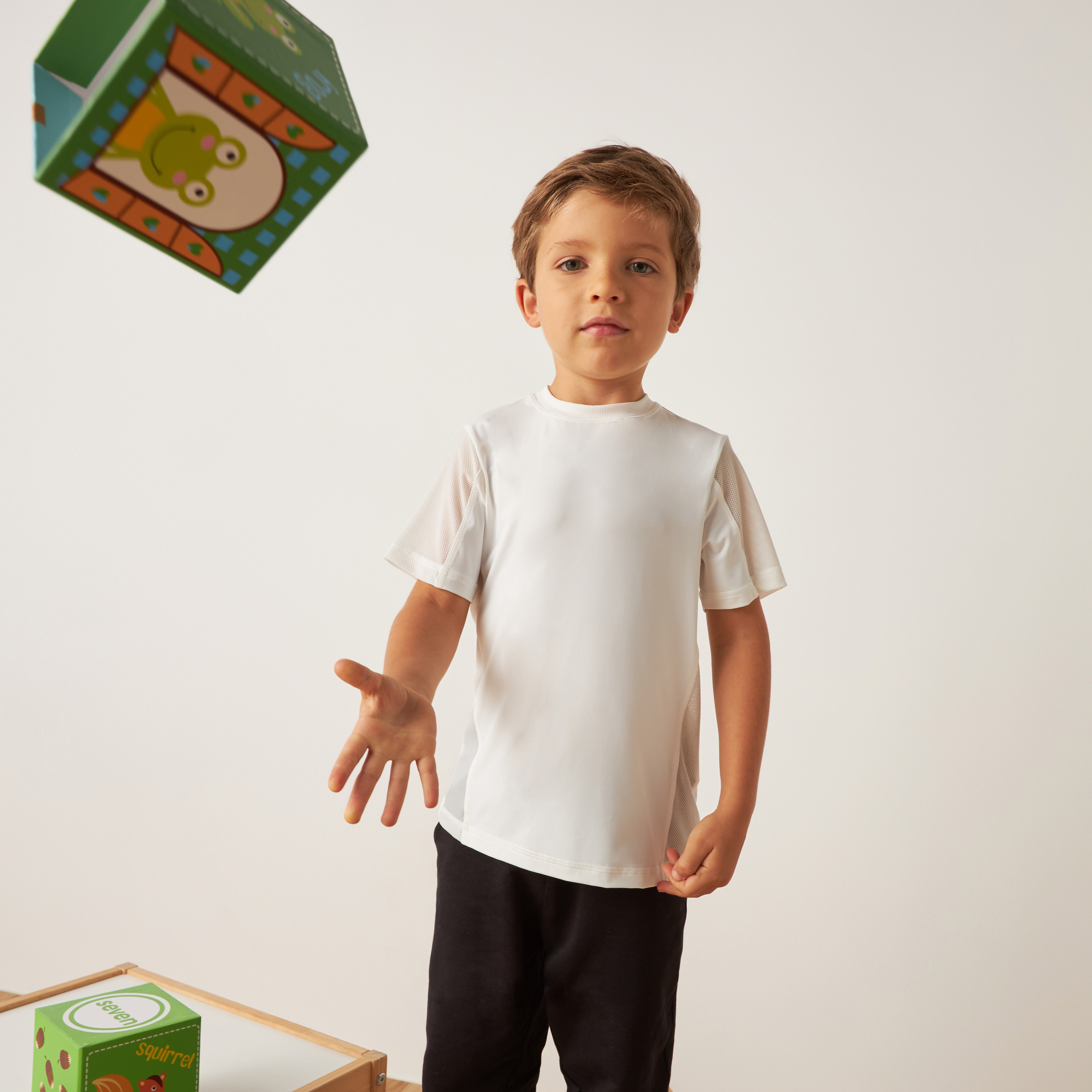 Juniors Panelled T-shirt with Crew Neck-boys-clothing-tshirtsandpolos-image-1