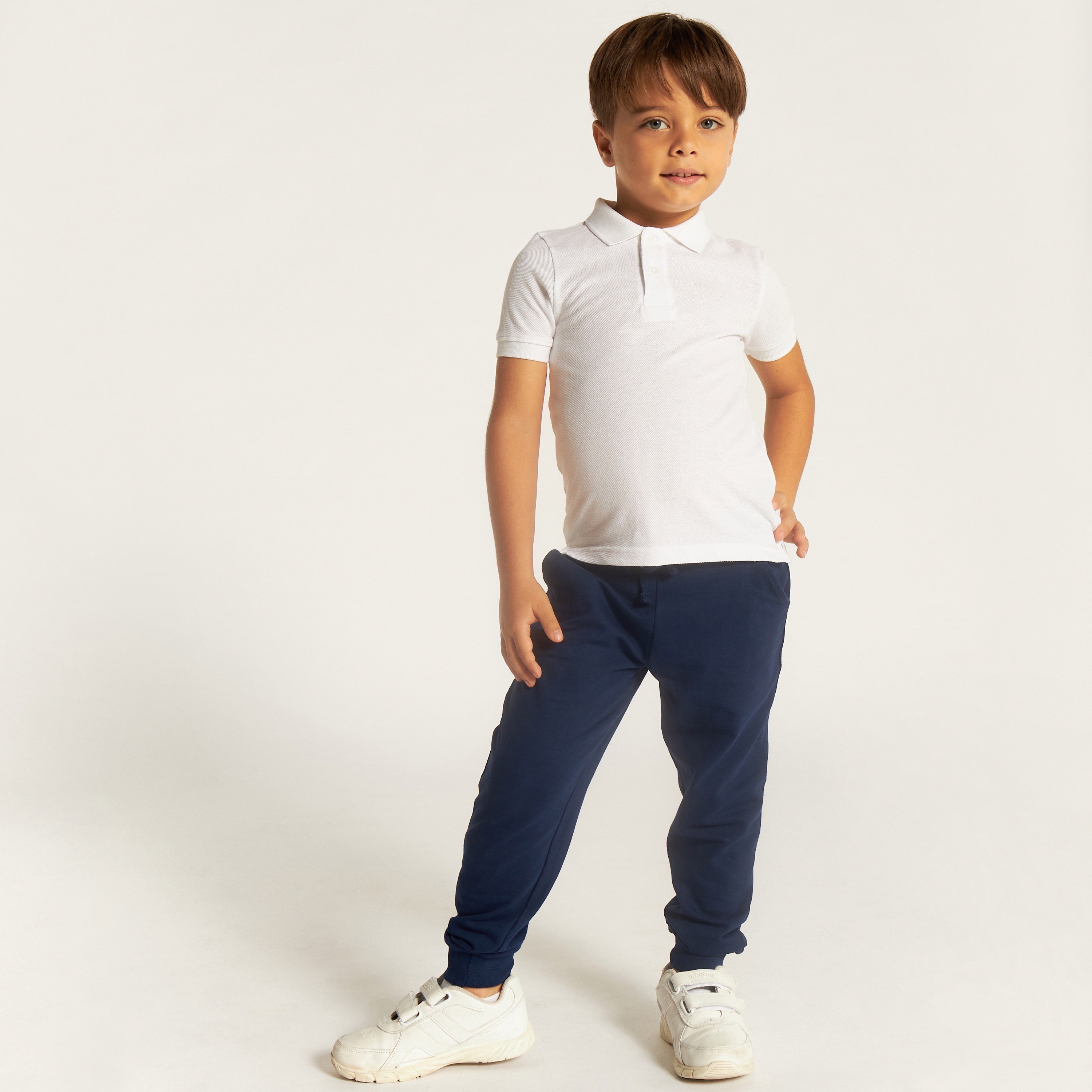 تيشيرت بولو سادة بأكمام قصيرة وأزرار إغلاق من جونيورز-boys-clothing-schoolwear-tshirtsandpolos-image-1
