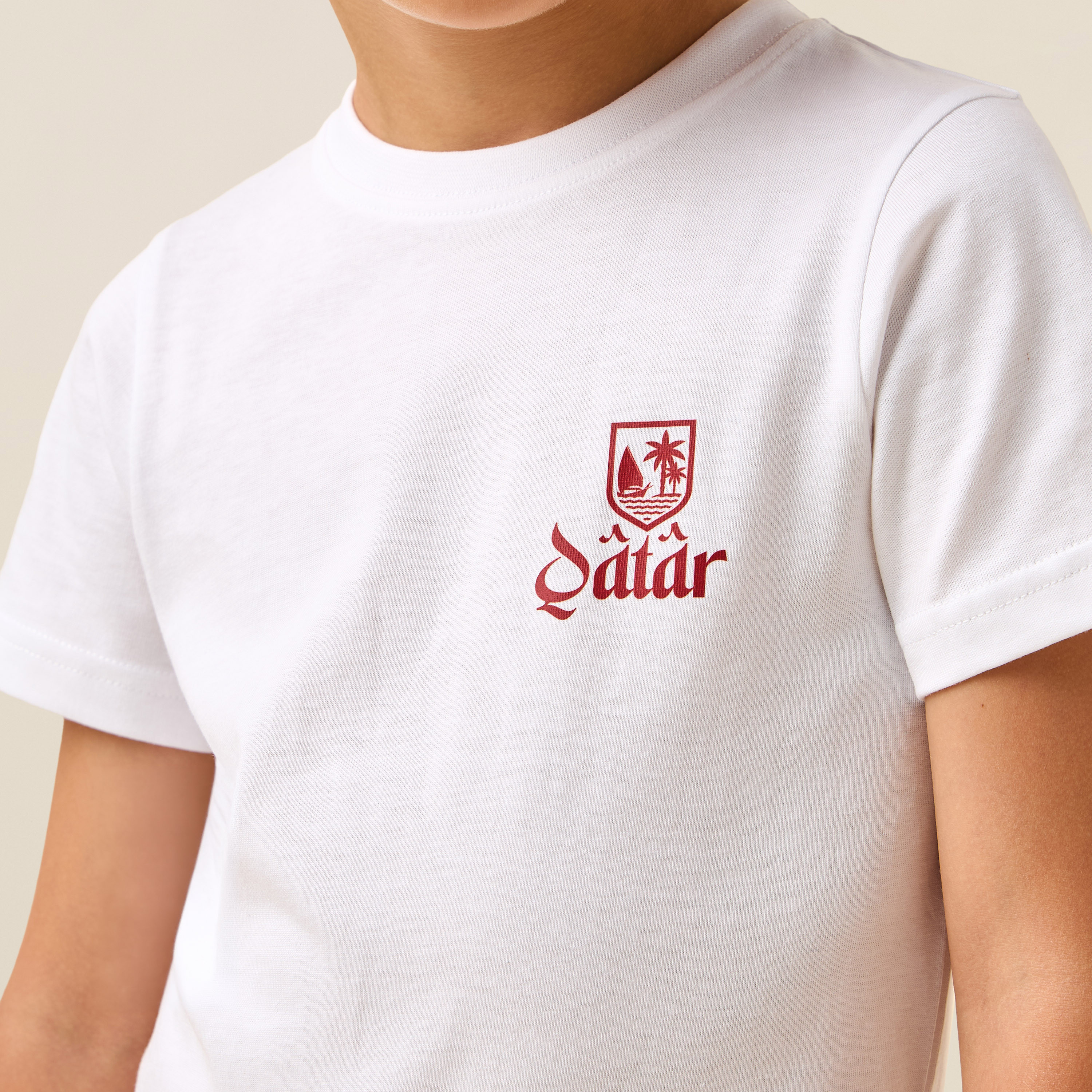 Juniors Crew Neck Short Sleeves T-shirt with Qatar National Day Print-boys-clothing-tshirtsandpolos-image-4
