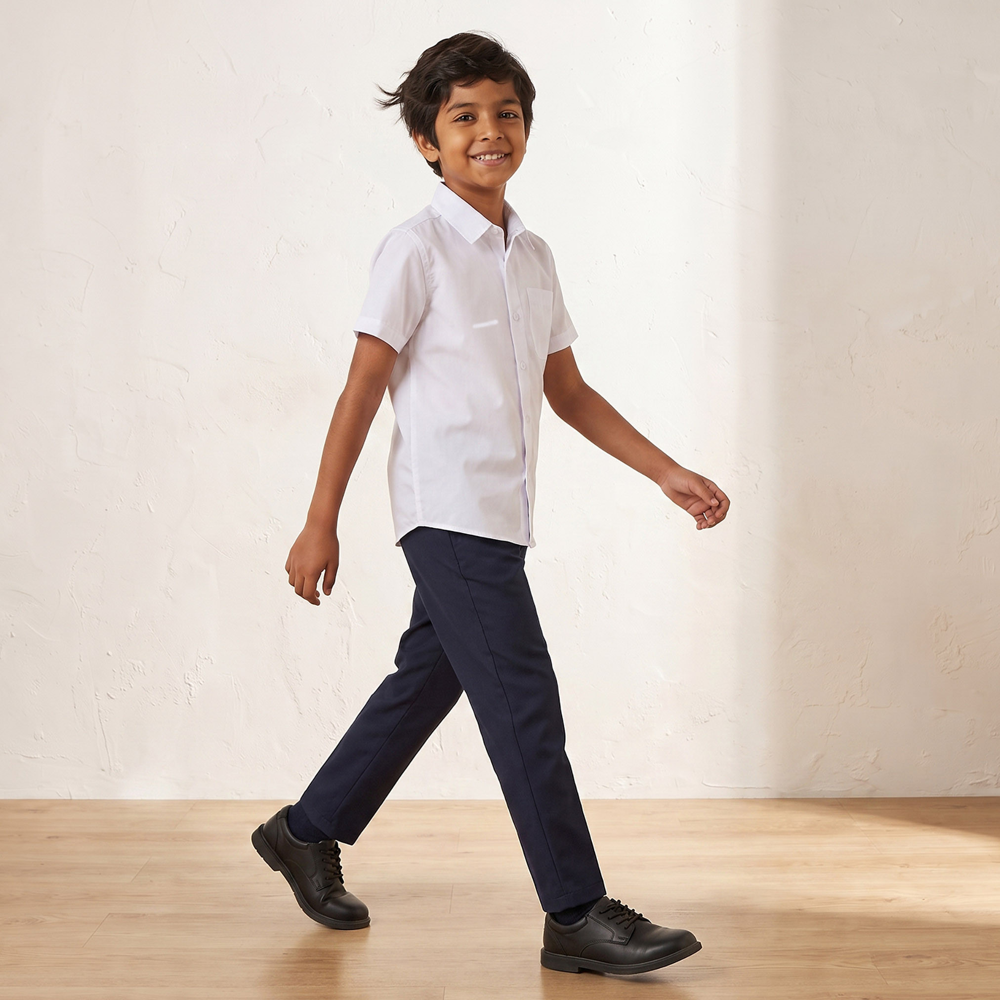 طقم قميص سادة من قطعتين بأكمام قصيرة وجيب من جونيورز-boys-clothing-schoolwear-shirts-image-7