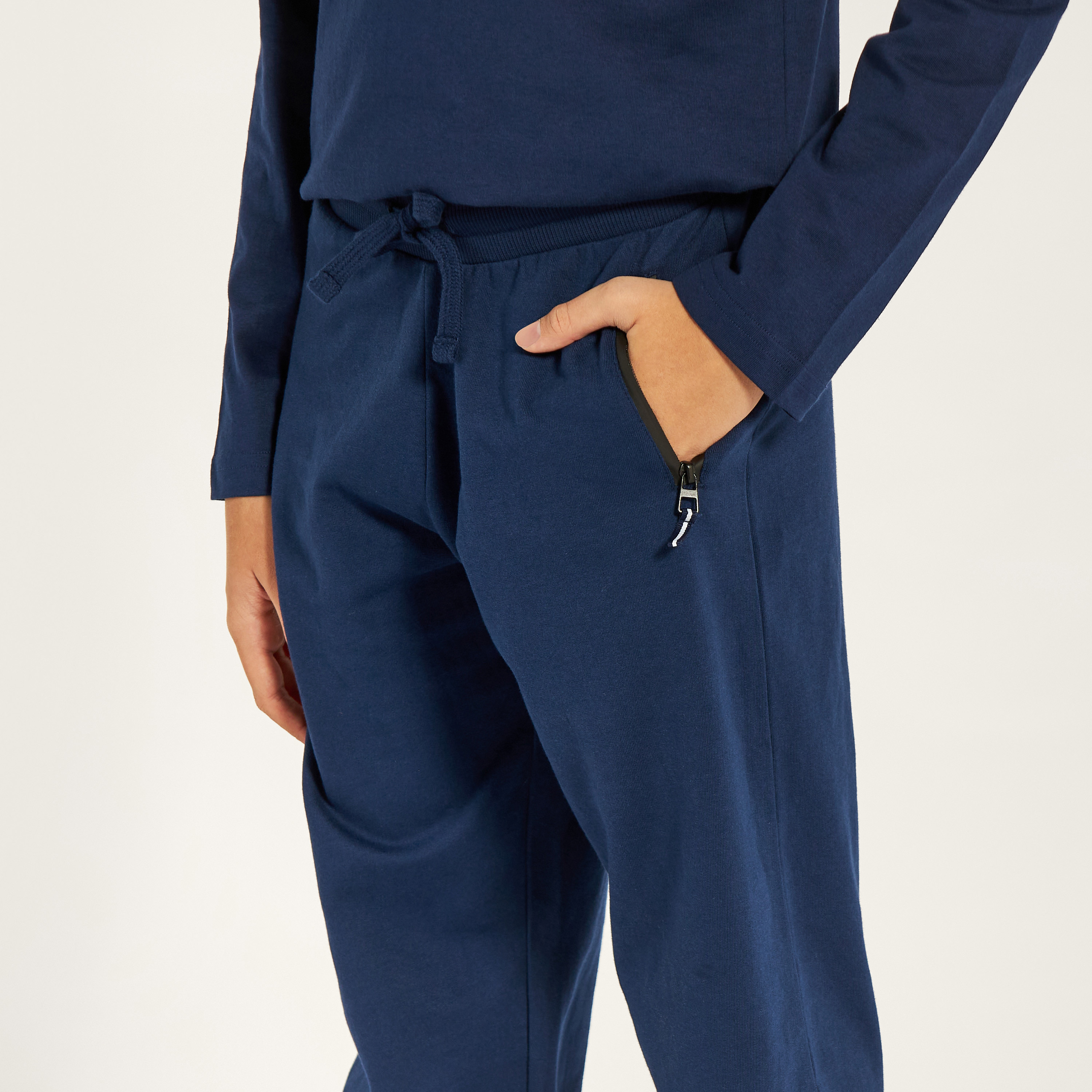 Juniors Solid Joggers with Drawstring Closure and Pockets-boys-clothing-schoolwear-bottoms-joggers-image-3