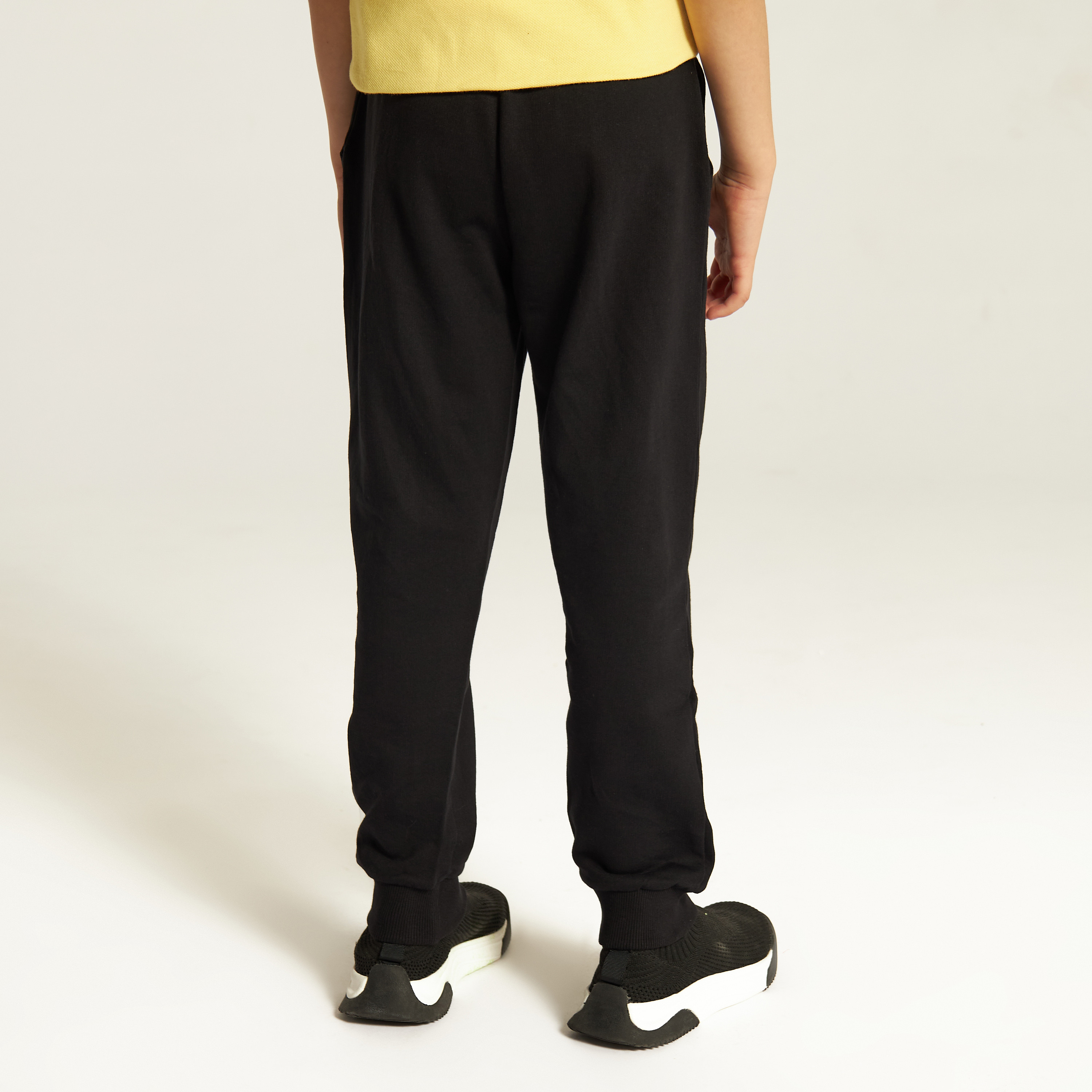 Juniors Solid Joggers with Drawstring Closure and Pockets-boys-clothing-schoolwear-bottoms-joggers-image-4