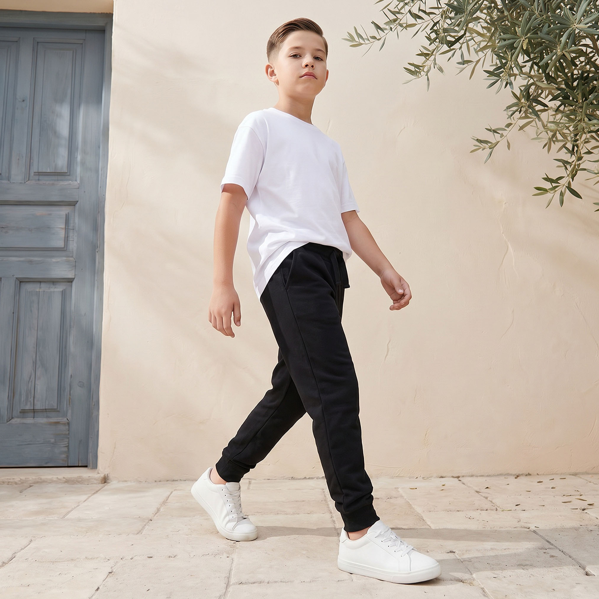 بنطلون رياضي سادة بجيوب ورباط إغلاق من جونيورز-boys-clothing-bottoms-joggersandtrackpants-image-5