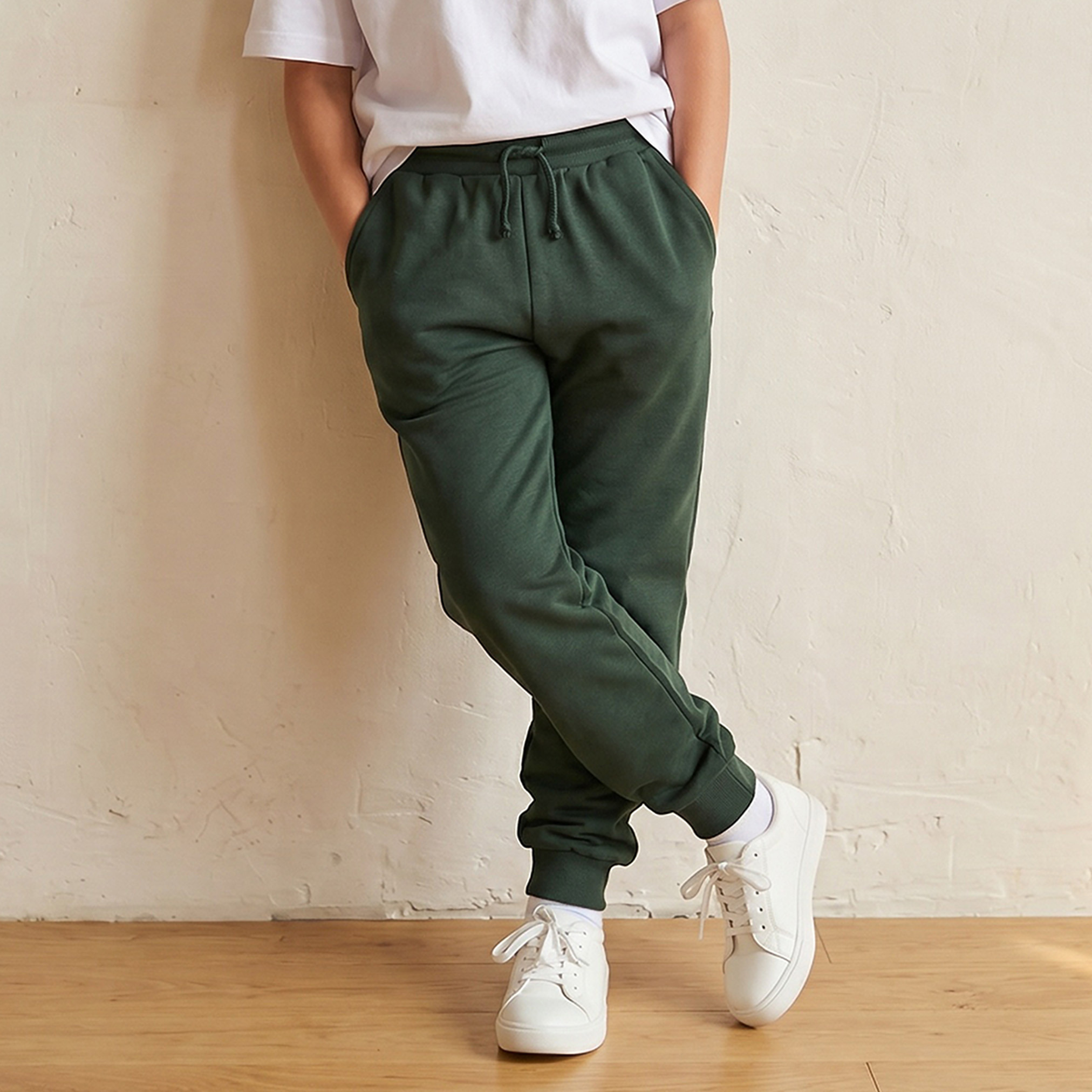 بنطلون رياضي بخصر مطاطي ورباط وجيوب من جونيورز-boys-clothing-bottoms-joggersandtrackpants-image-1