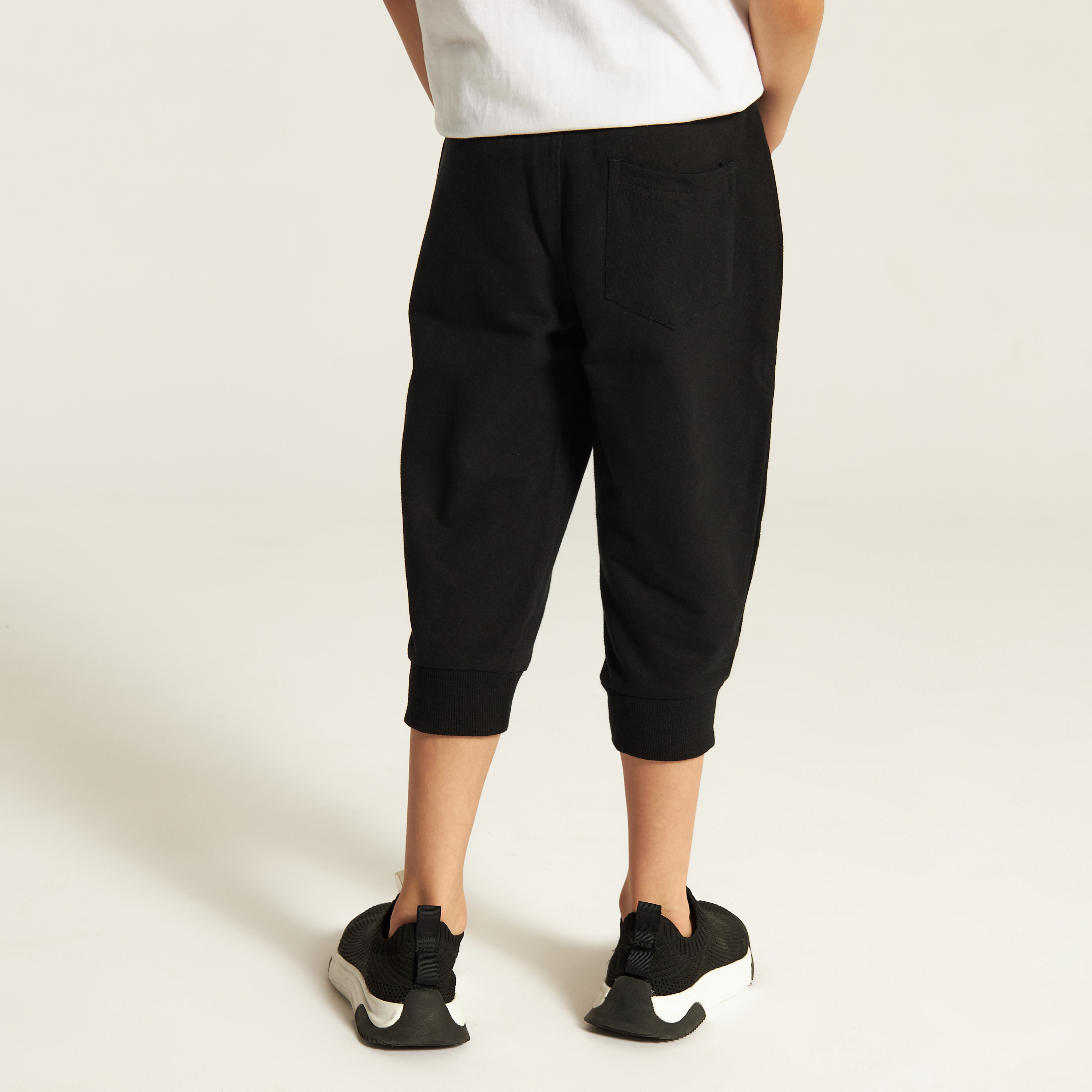 Juniors Solid Joggers with Drawstring Closure and Pockets-boys-clothing-schoolwear-bottoms-joggers-image-4
