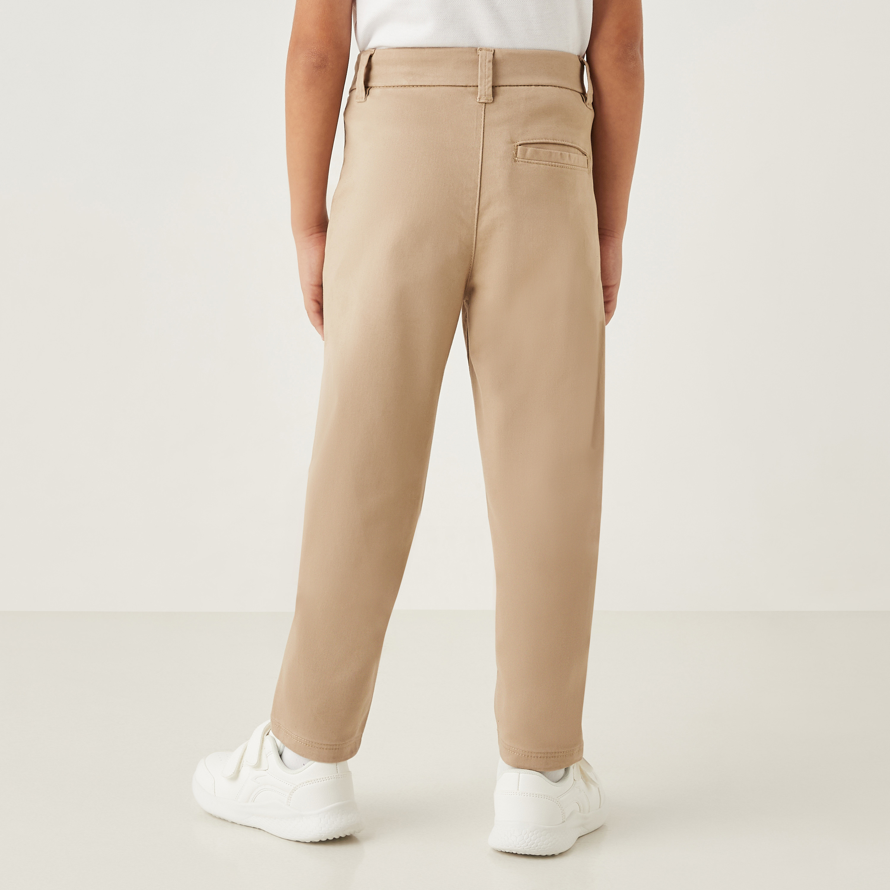 بنطلون رسمي سادة بجيوب وزر إغلاق من جونيورز-boys-clothing-bottoms-trousers-image-2