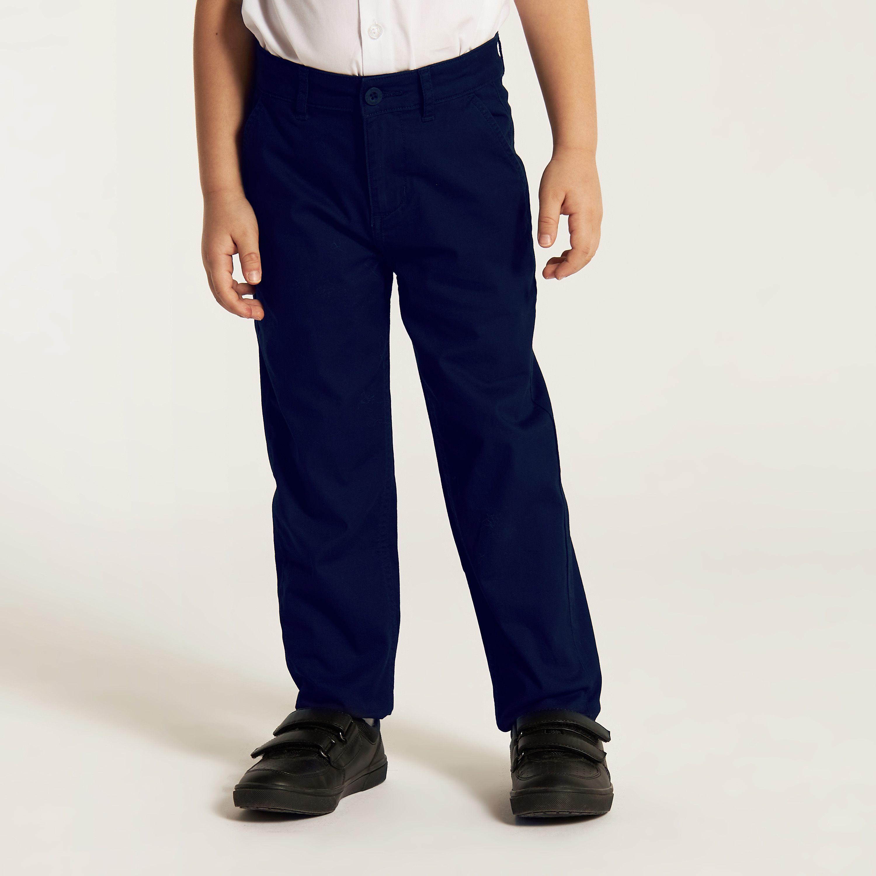 بنطلون رسمي سادة بجيوب وزر إغلاق من جونيورز-boys-clothing-bottoms-trousers-image-4