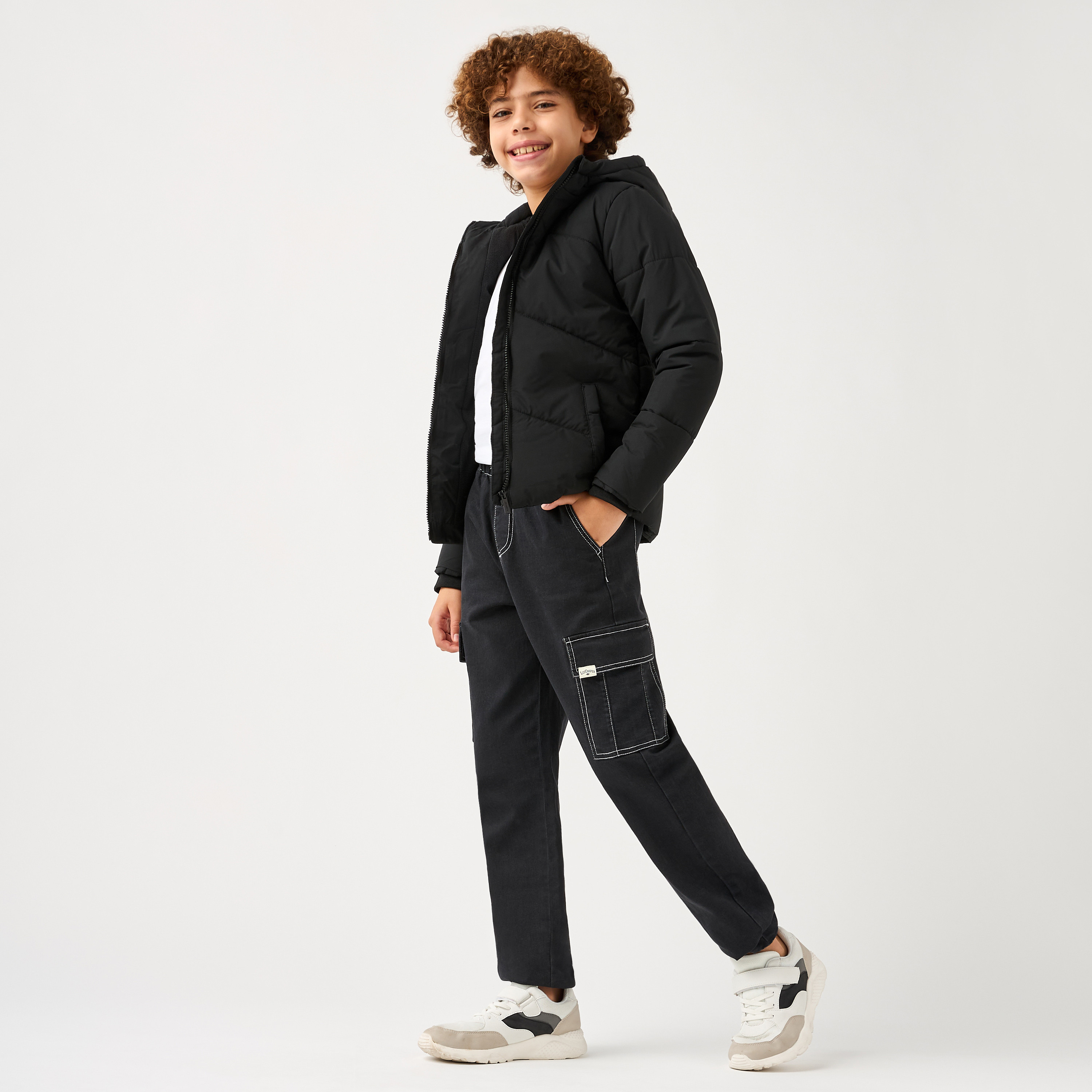 جاكيت سادة بأكمام طويلة وسحّاب إغلاق من جونيورز-boys-clothing-jacketsandcoats-image-3