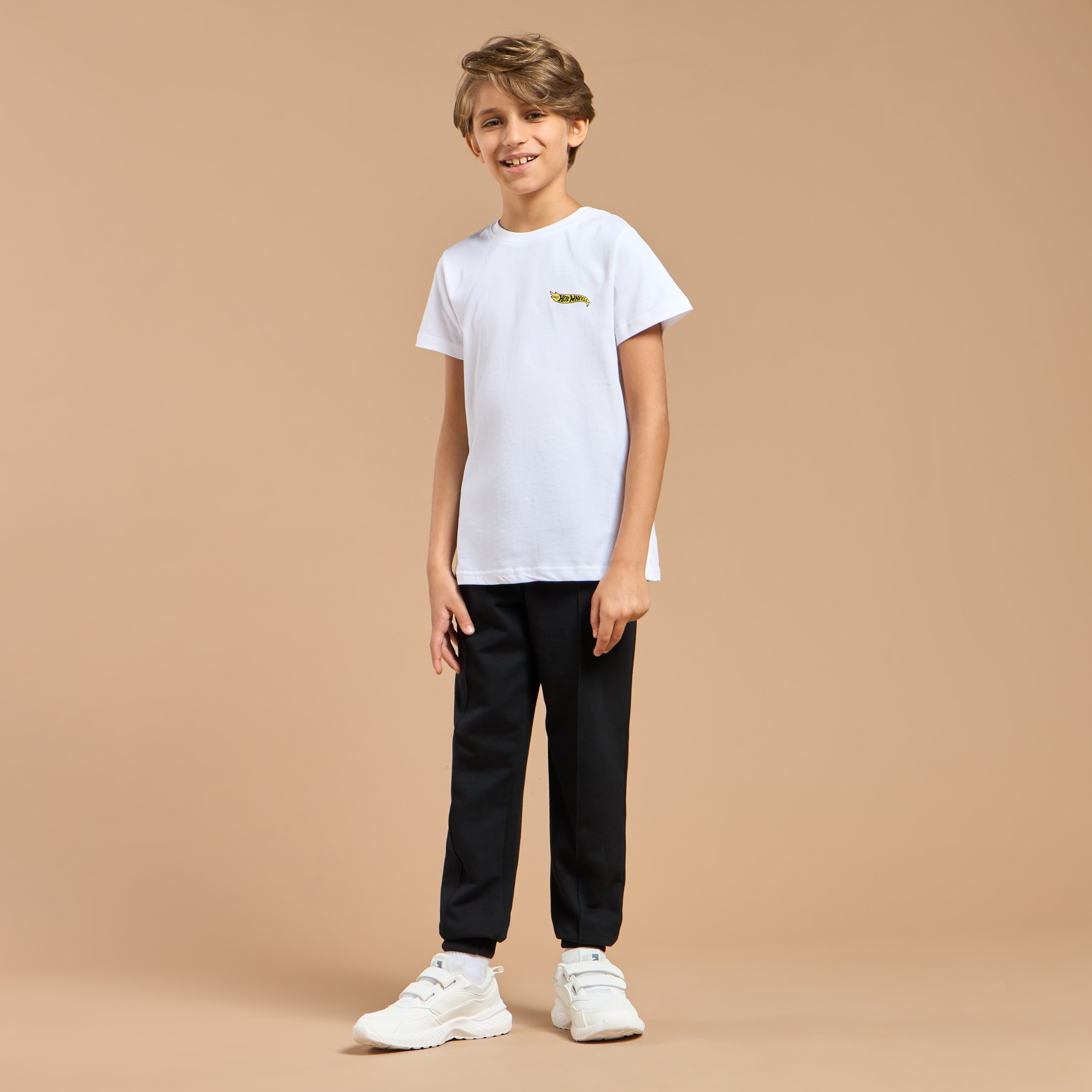 Hot Wheels Print T-shirt with Short Sleeves-boys-clothing-tshirtsandpolos-image-2
