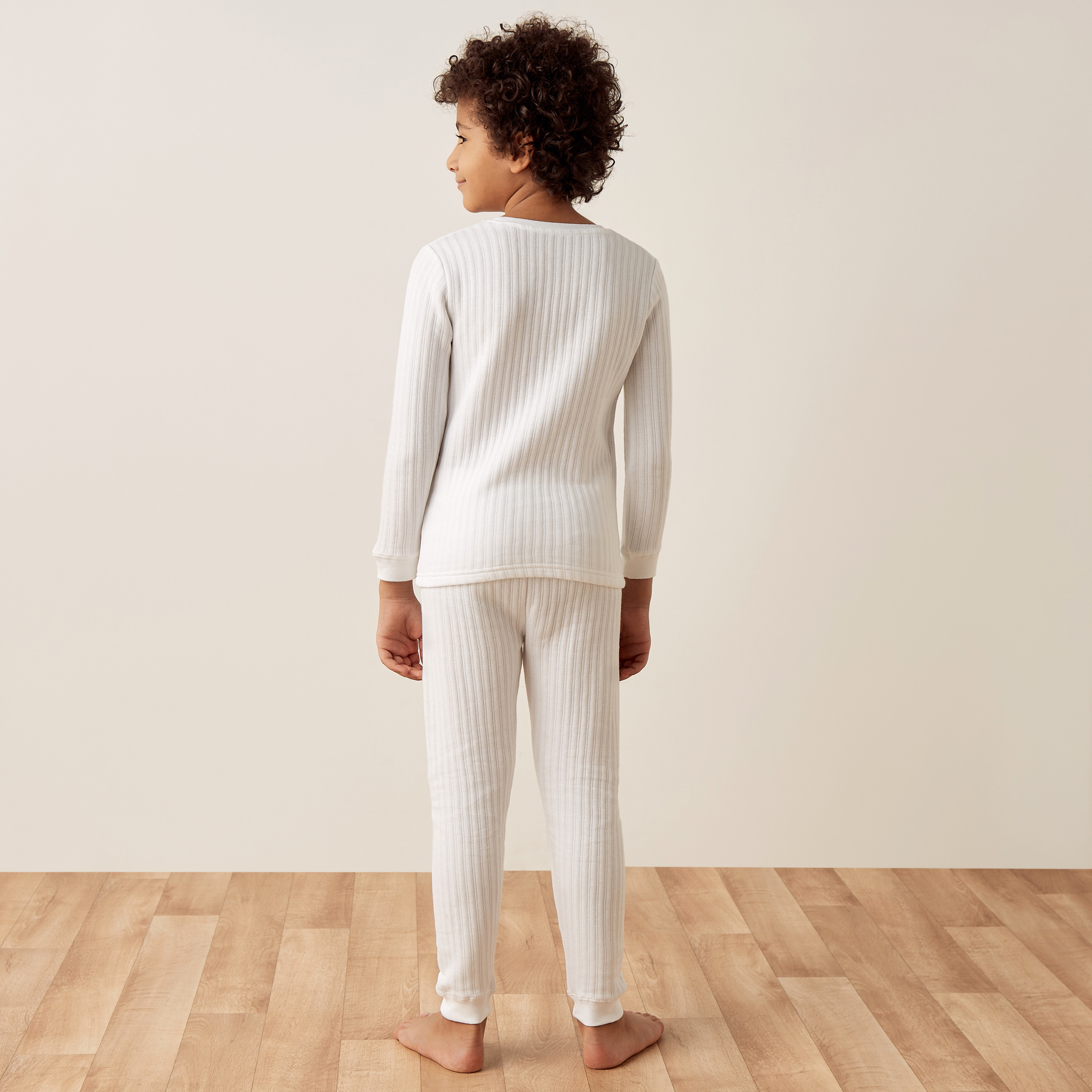 Juniors Textured Thermal T-shirt and Pyjama Set-boys-clothing-winterwear-thermalsets-image-4