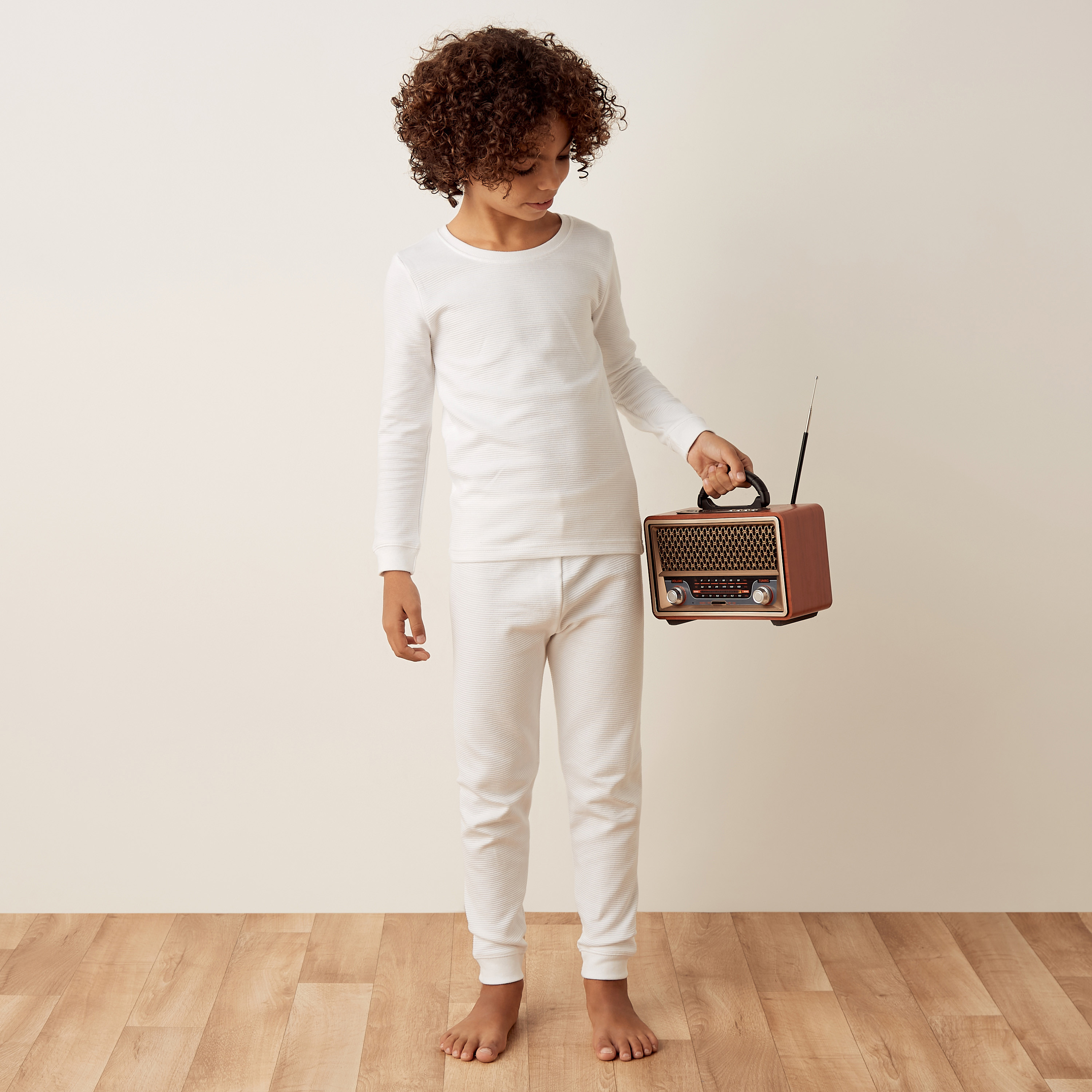 Juniors Textured Thermal T-shirt and Pyjama Set-boys-clothing-winterwear-thermalsets-image-1