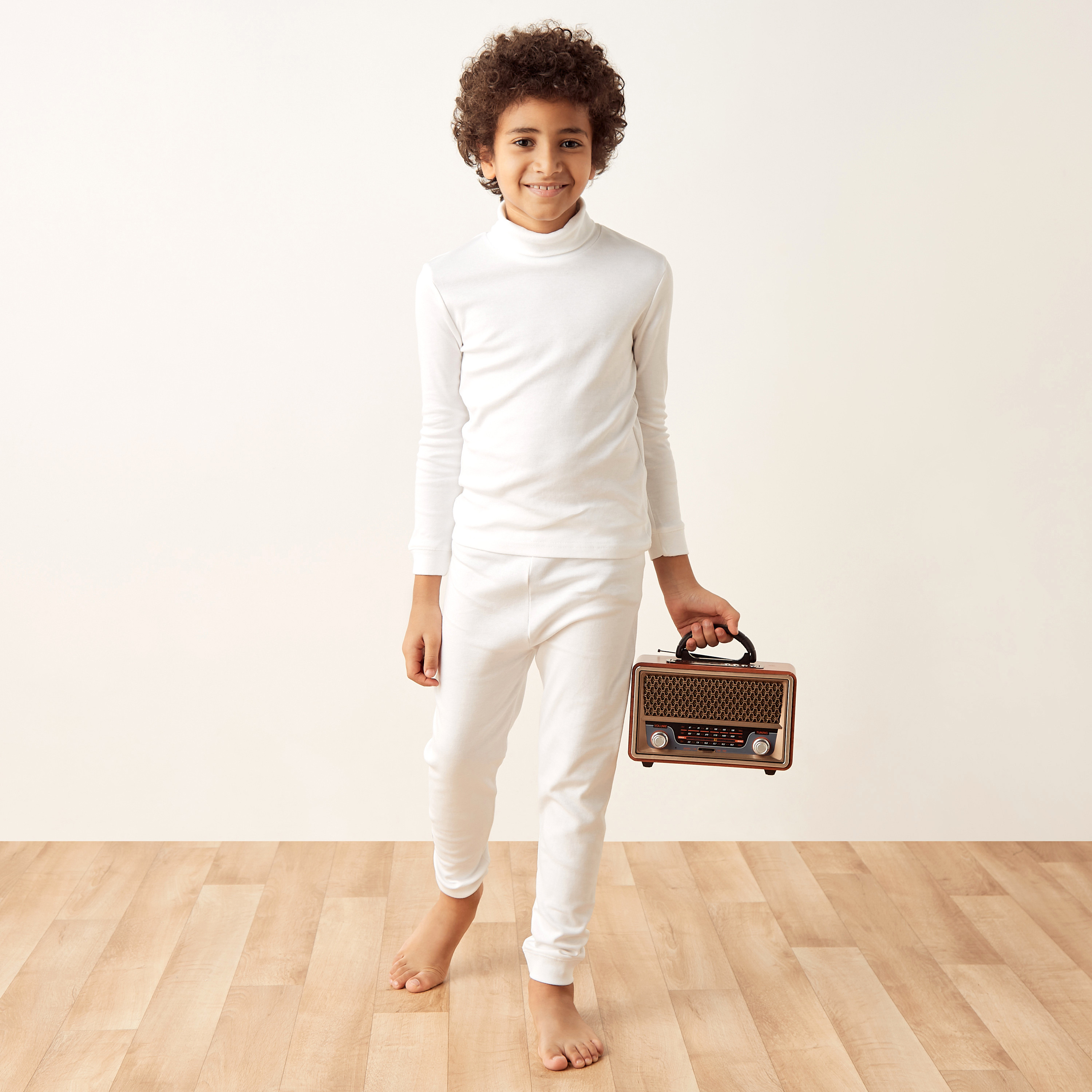 طقم بنطلون بيجاما وتيشيرت حراري سادة من جونيورز-boys-clothing-winterwear-thermalsets-image-5