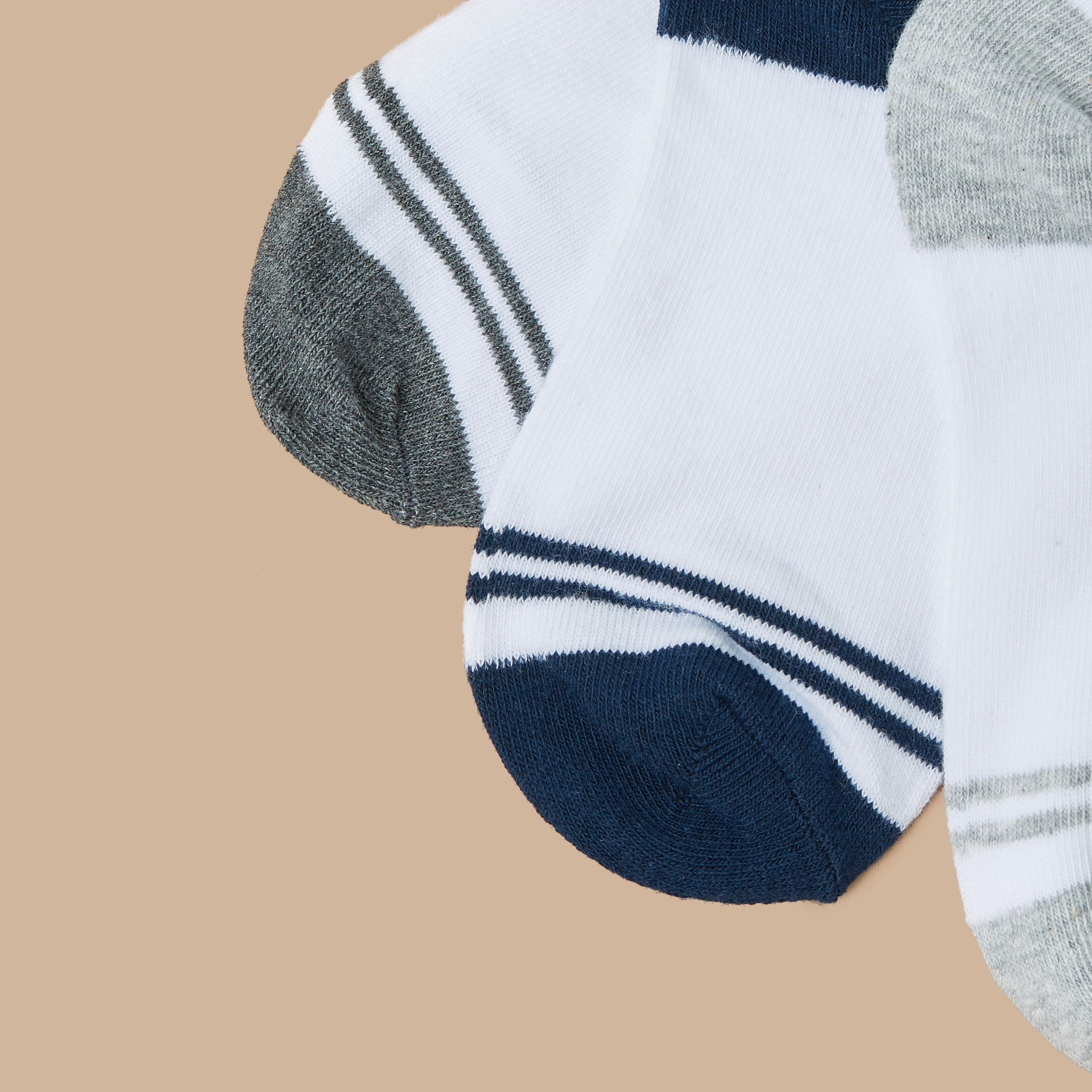 Juniors Colourblock Ankle Length Socks - Set of 3-boys-accessories-socks-image-4