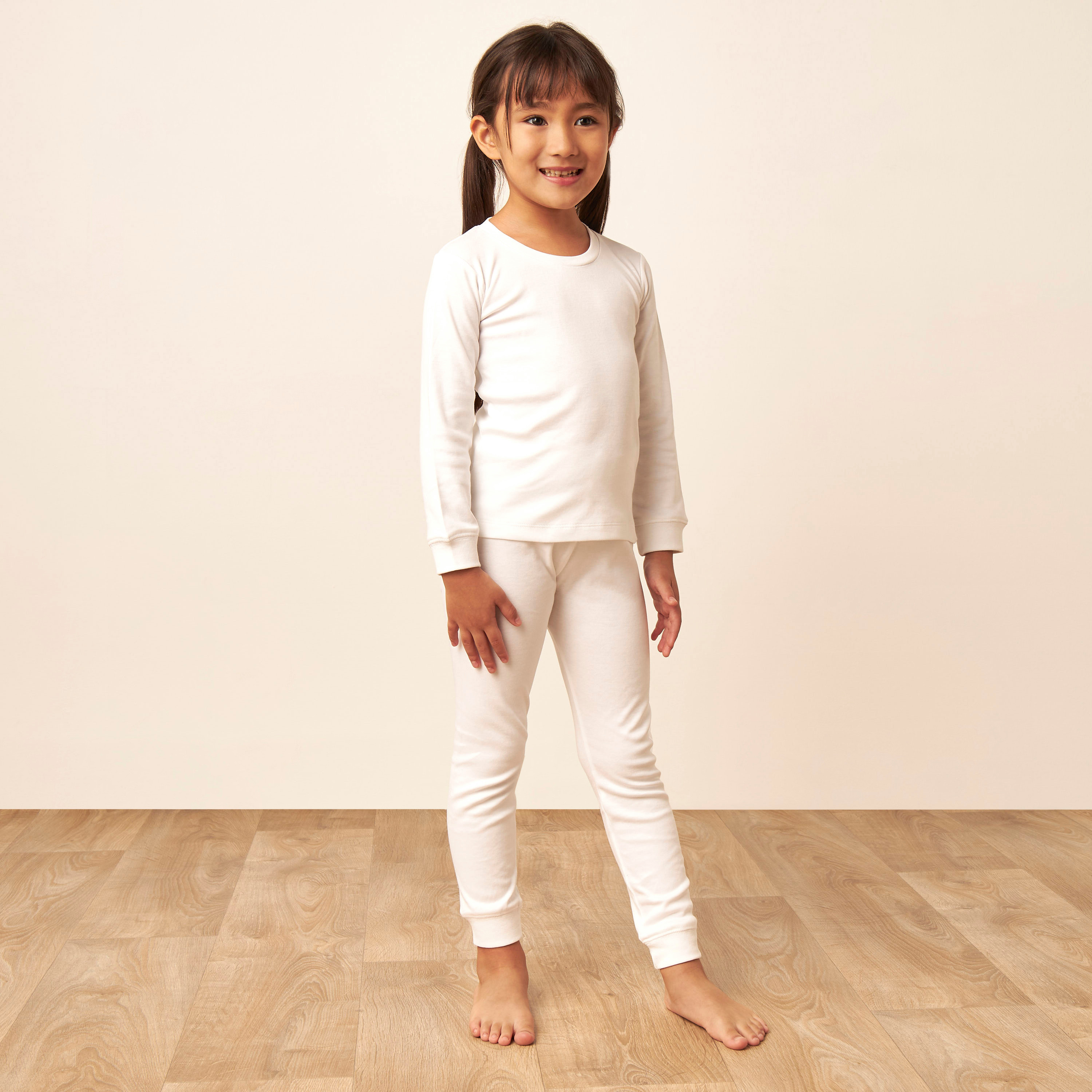 Juniors Solid Thermal T-shirt and Pyjama Set-baby-girls-clothing-winterwear-thermalsets-image-1