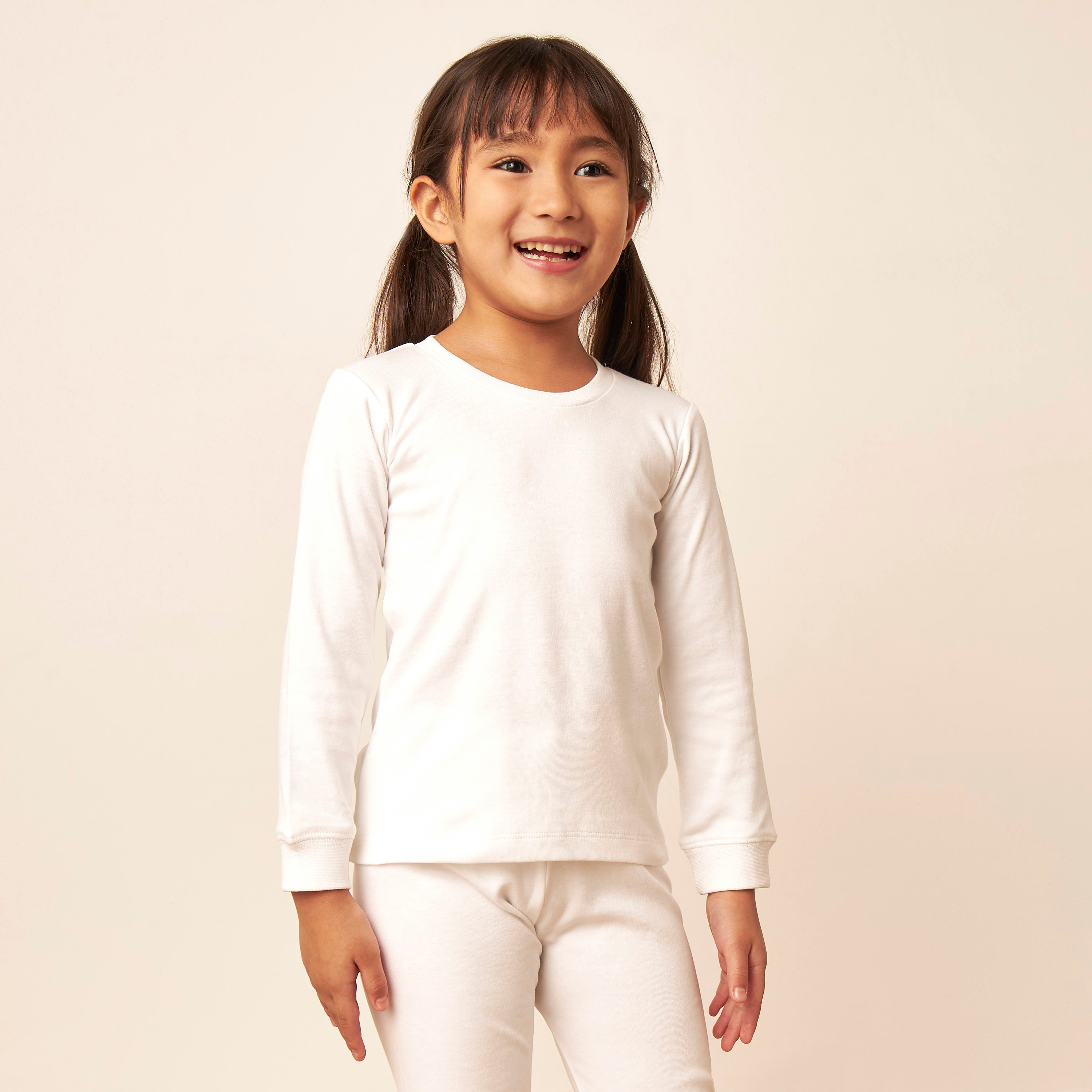 Juniors Solid Thermal T-shirt and Pyjama Set-baby-girls-clothing-winterwear-thermalsets-image-2