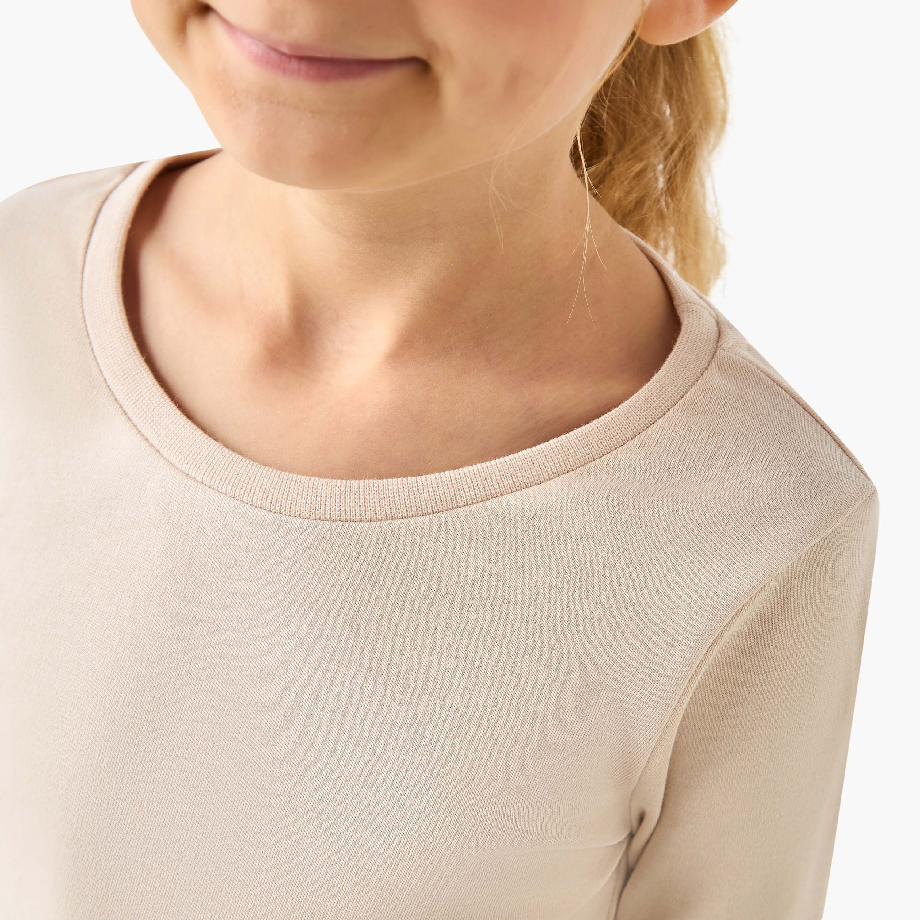 Juniors Solid Thermal T-shirt and Pyjama Set-girls-clothing-winterwear-thermalsets-image-5