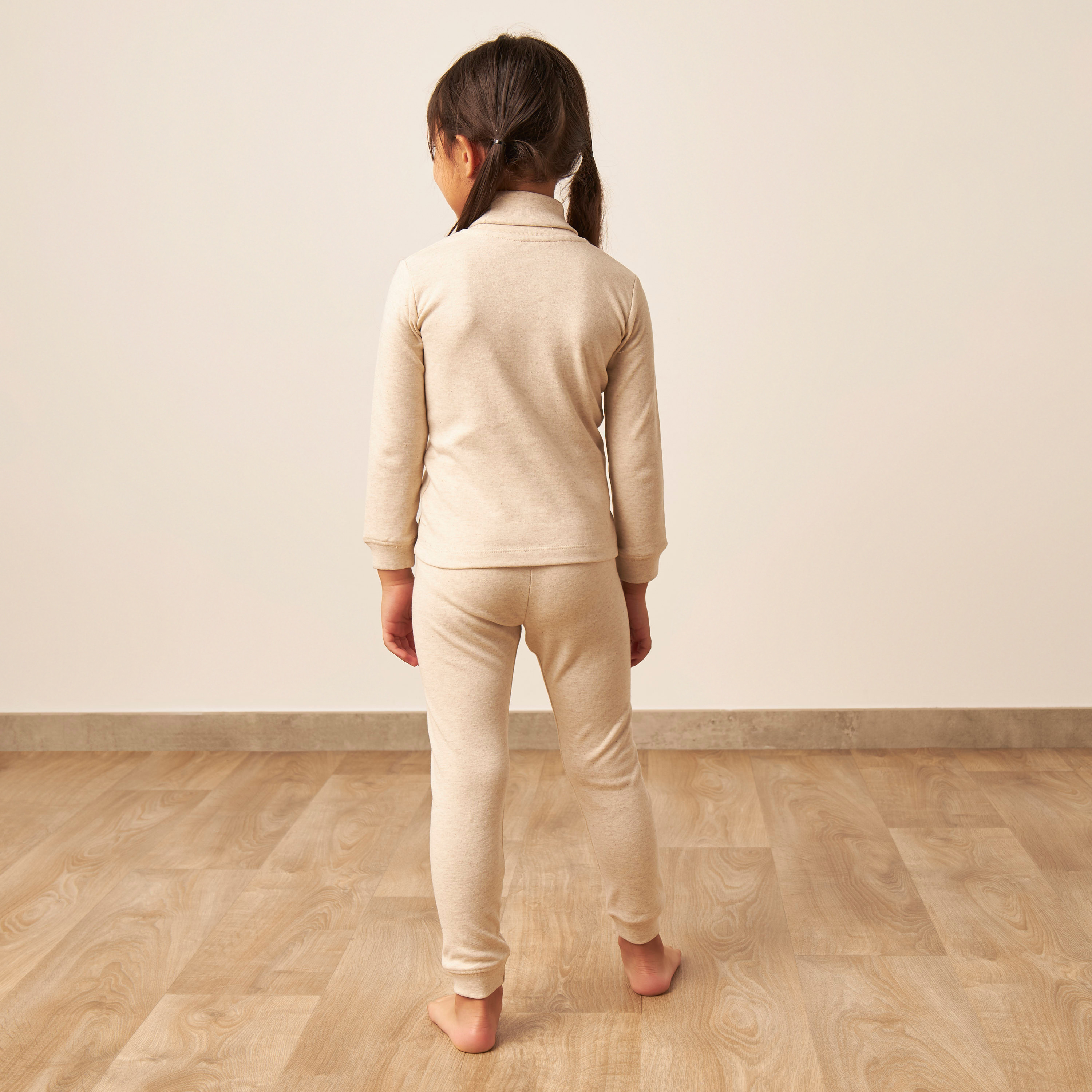 طقم بنطلون بيجاما وتيشيرت حراري سادة من جونيورز-girls-clothing-winterwear-thermalsets-image-5