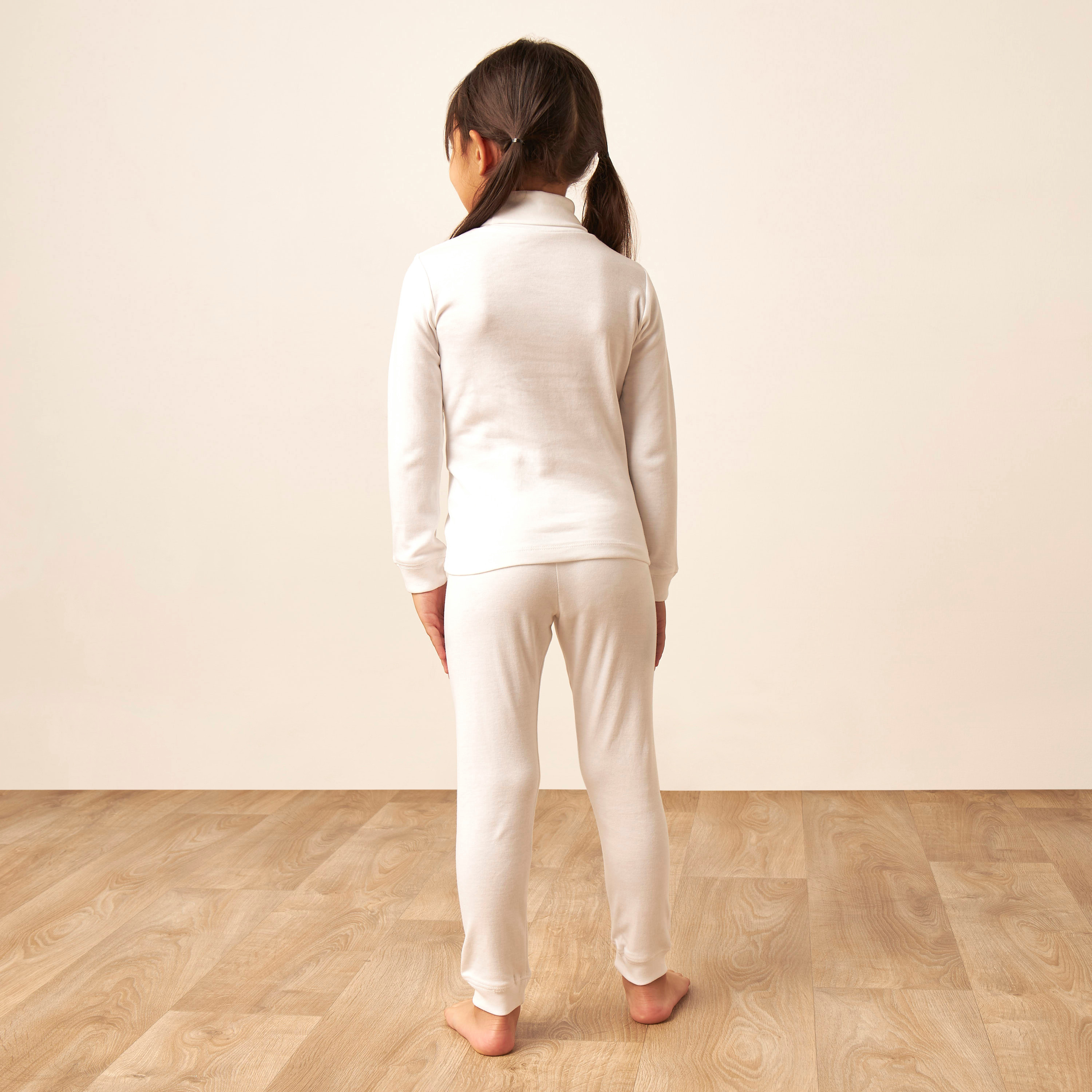 Juniors Solid Thermal T-shirt and Pyjama Set-baby-girls-clothing-winterwear-thermalsets-image-5