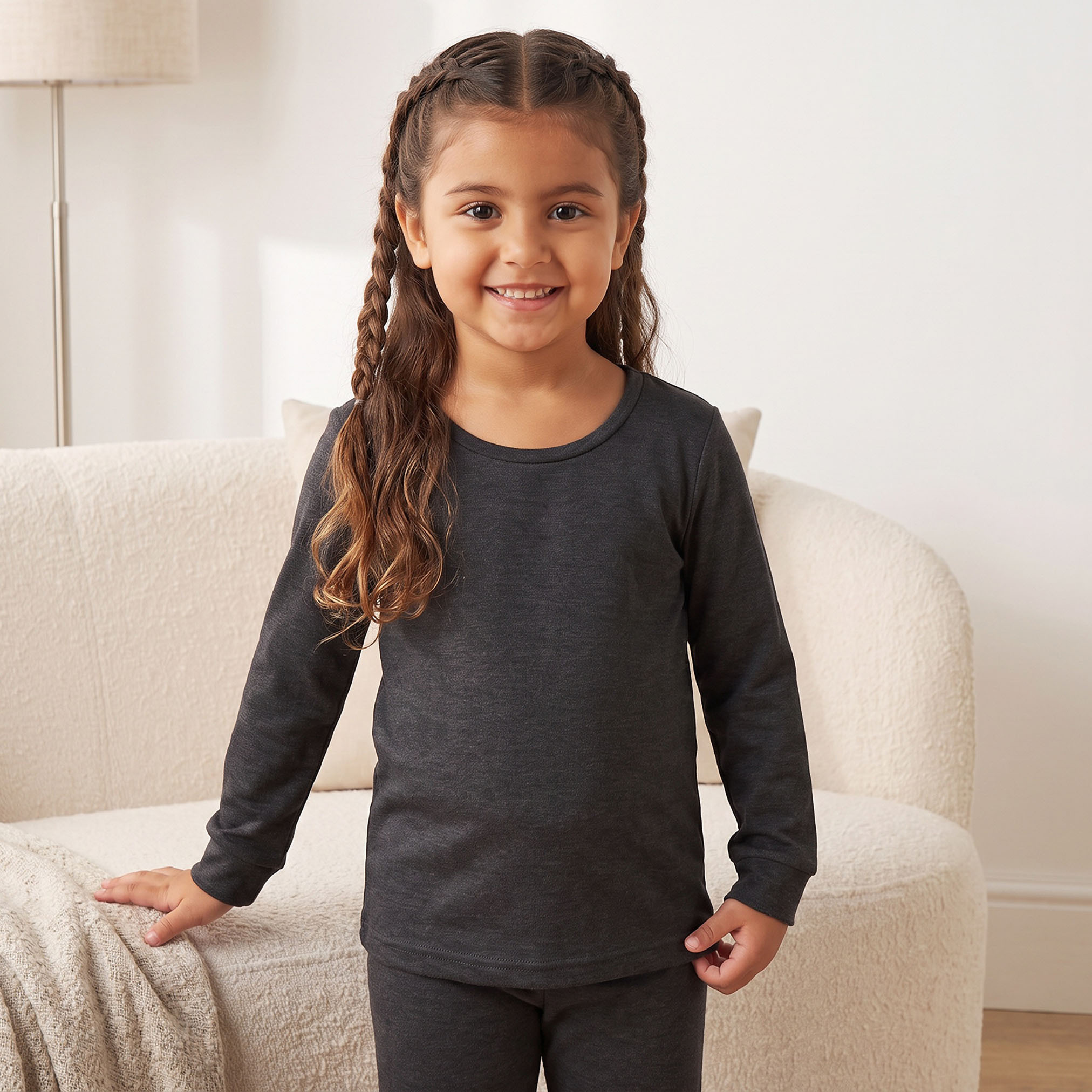 طقم ملابس حرارية بياقة مستديرة وأكمام طويلة بحواف مطاطية من جونيورز-girls-clothing-winterwear-thermalsets-image-2