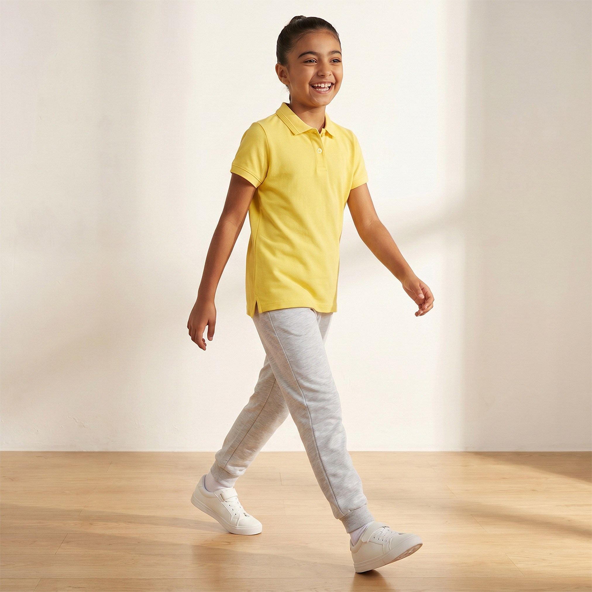 تيشيرت بولو سادة بأكمام قصيرة من جونيورز-girls-clothing-schoolwear-tshirts-image-5