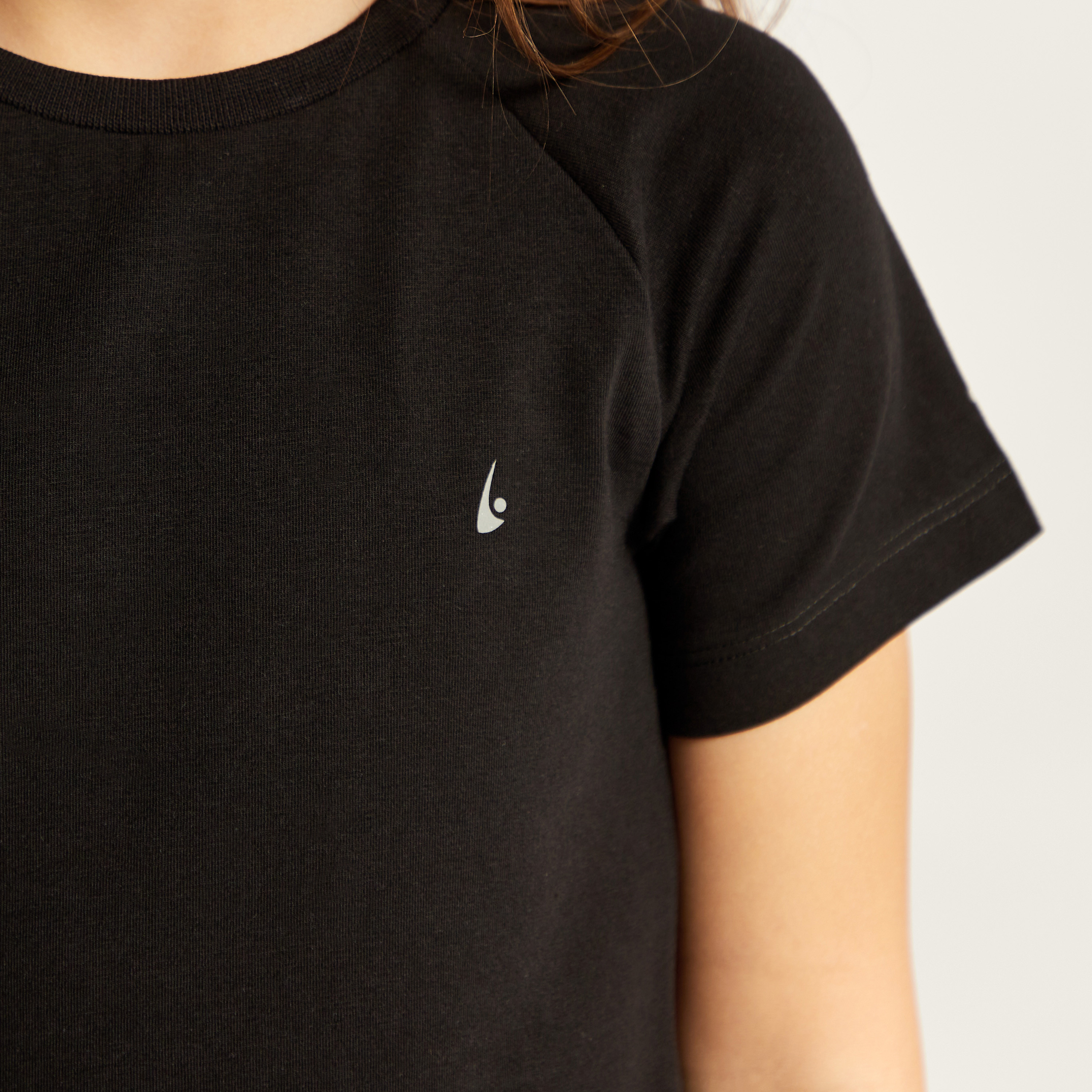 Juniors Solid Crew Neck T-shirt with Short Sleeves-girls-clothing-schoolwear-tshirts-image-3