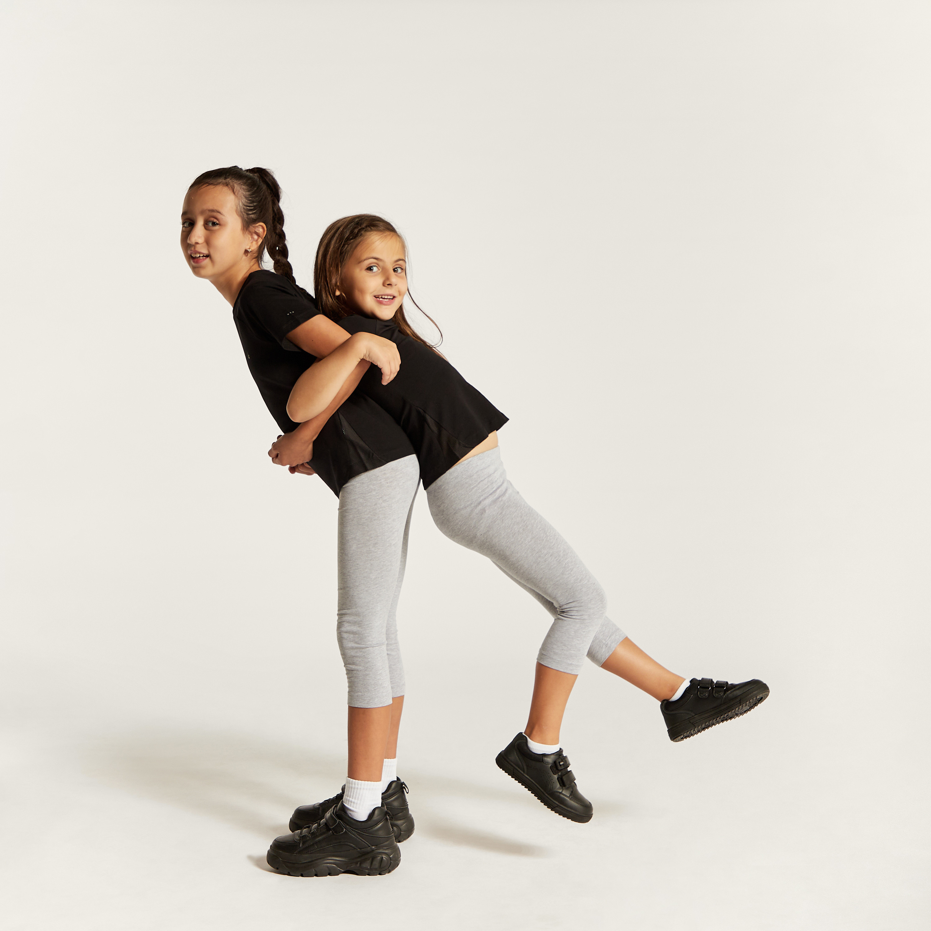 Juniors Solid Crew Neck T-shirt with Short Sleeves-girls-clothing-schoolwear-tshirts-image-5