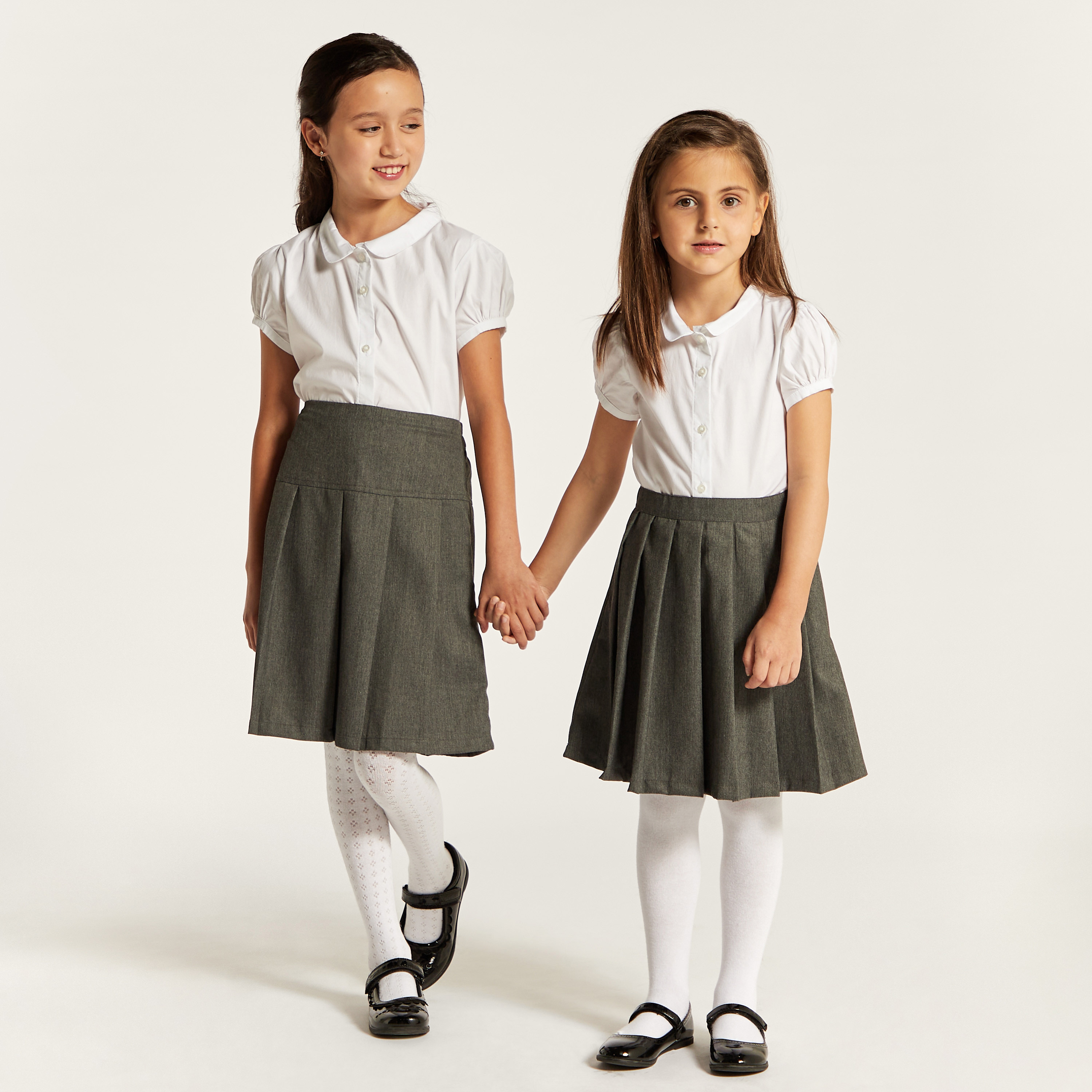 قميص سادة بياقة عاديّة وأكمام منفوخة من جونيورز-girls-clothing-schoolwear-blousesandshirts-image-1