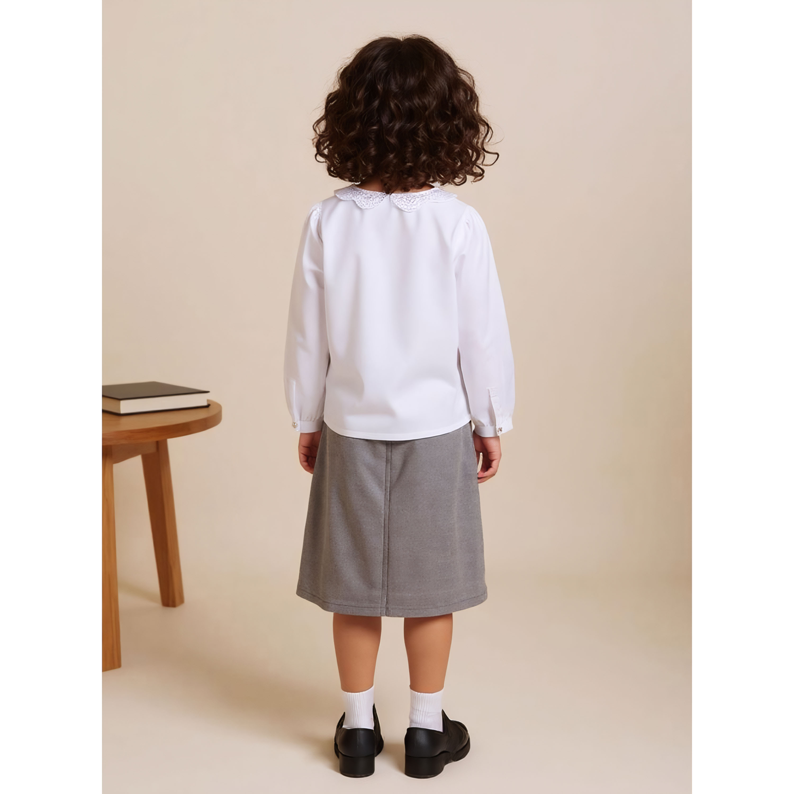 قميص سادة بأكمام طويلة وياقة بيتر بان من جونيورز-girls-clothing-blousesandshirts-image-3