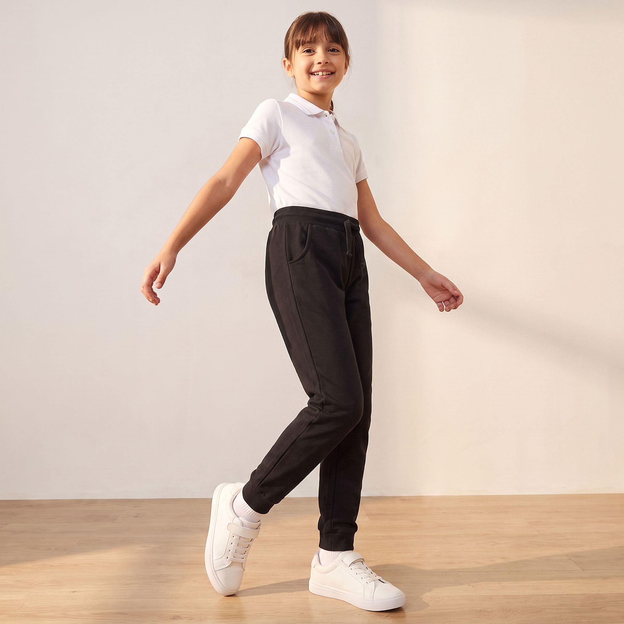 بنطلون رياضي سادة بجيوب ورباط إغلاق من جونيورز-girls-clothing-schoolwear-bottoms-joggers-image-7