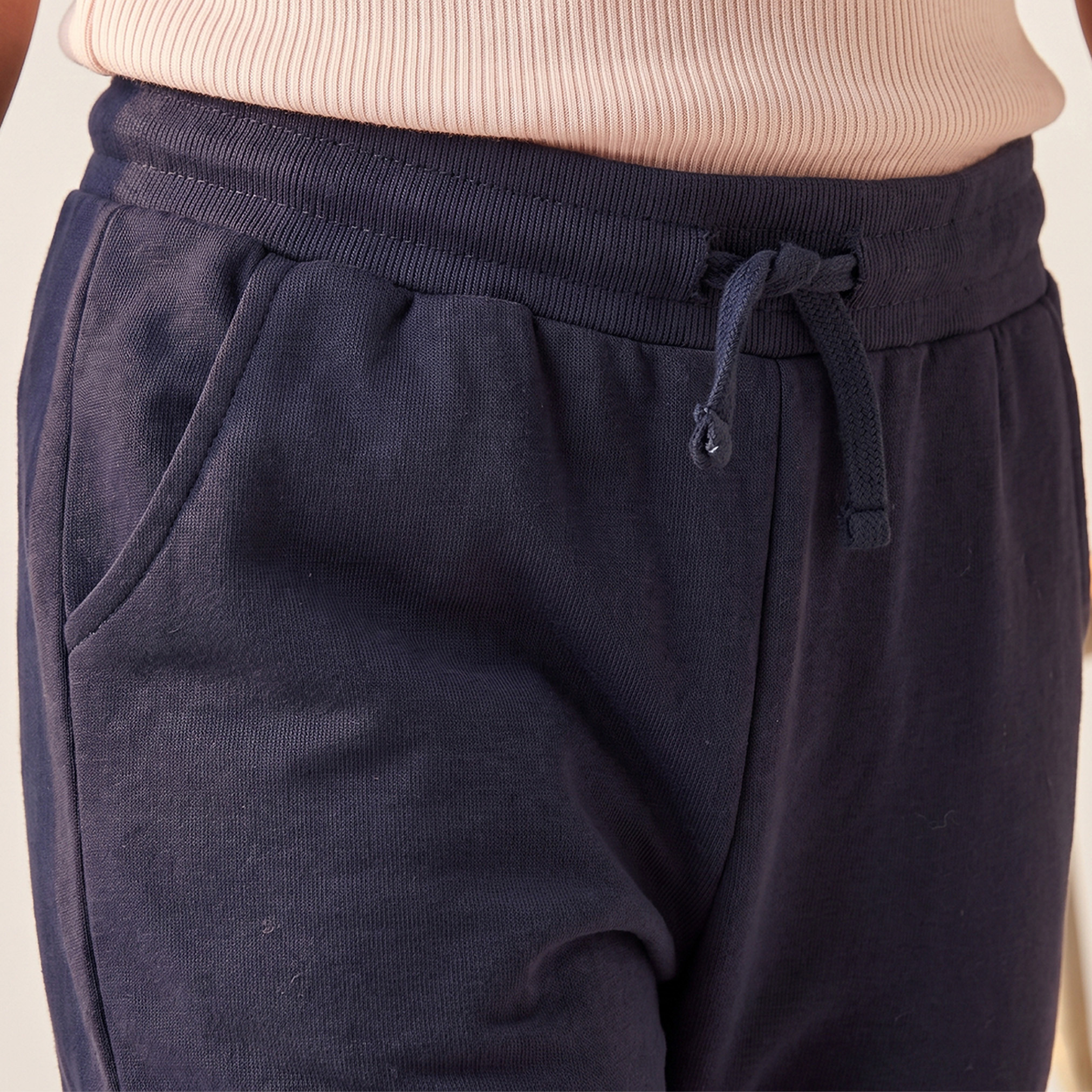 Juniors Solid Joggers with Drawstring Closure and Pockets-girls-clothing-schoolwear-bottoms-joggers-image-7