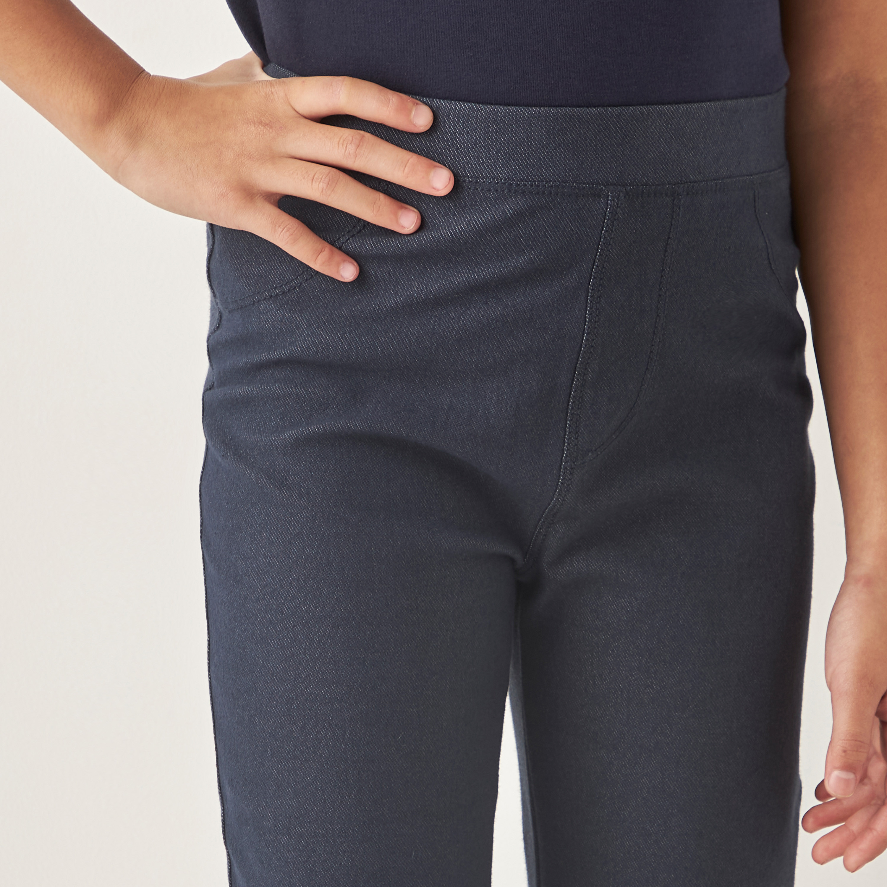 بنطلون دينم سادة بقصّة ضيقة وخصر مطاطي من جونيورز-girls-clothing-bottoms-jeansandjeggings-image-3