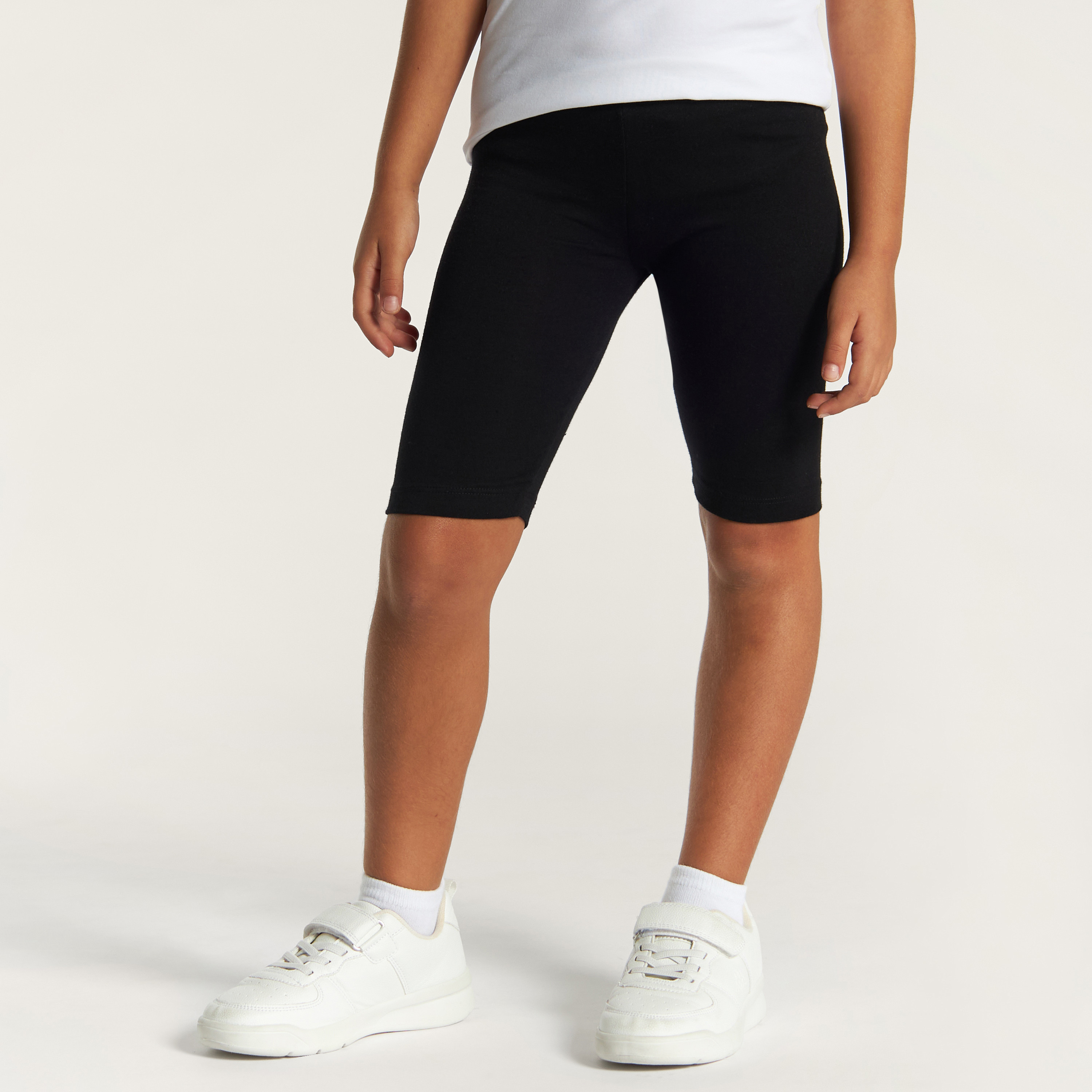 شورت سادة بخصر مطاطي من جونيورز - طقم من 2-girls-clothing-bottoms-shorts-image-4