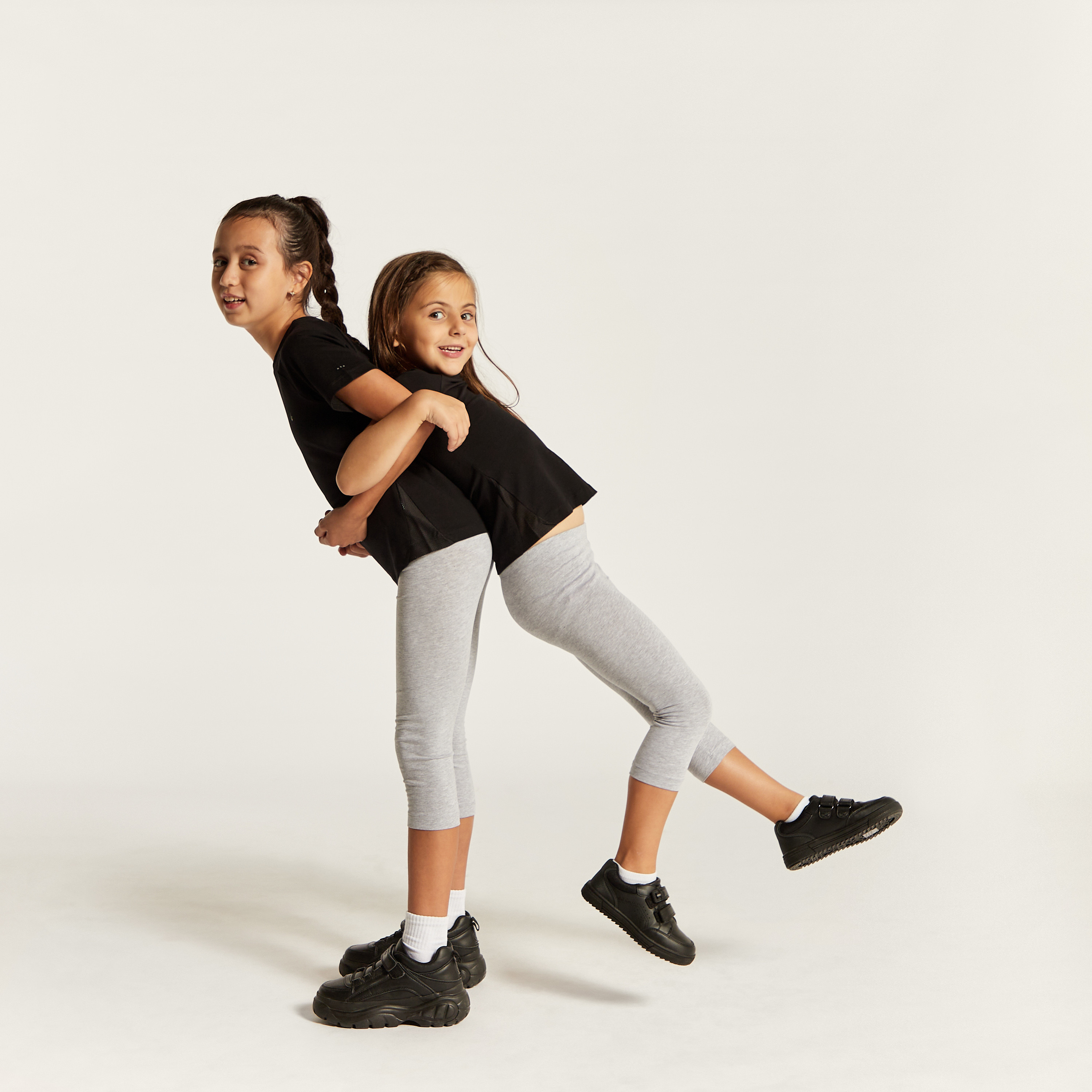 Juniors Solid 3/4 Leggings with Elasticised Waistband-girls-clothing-schoolwear-bottoms-leggings-image-5