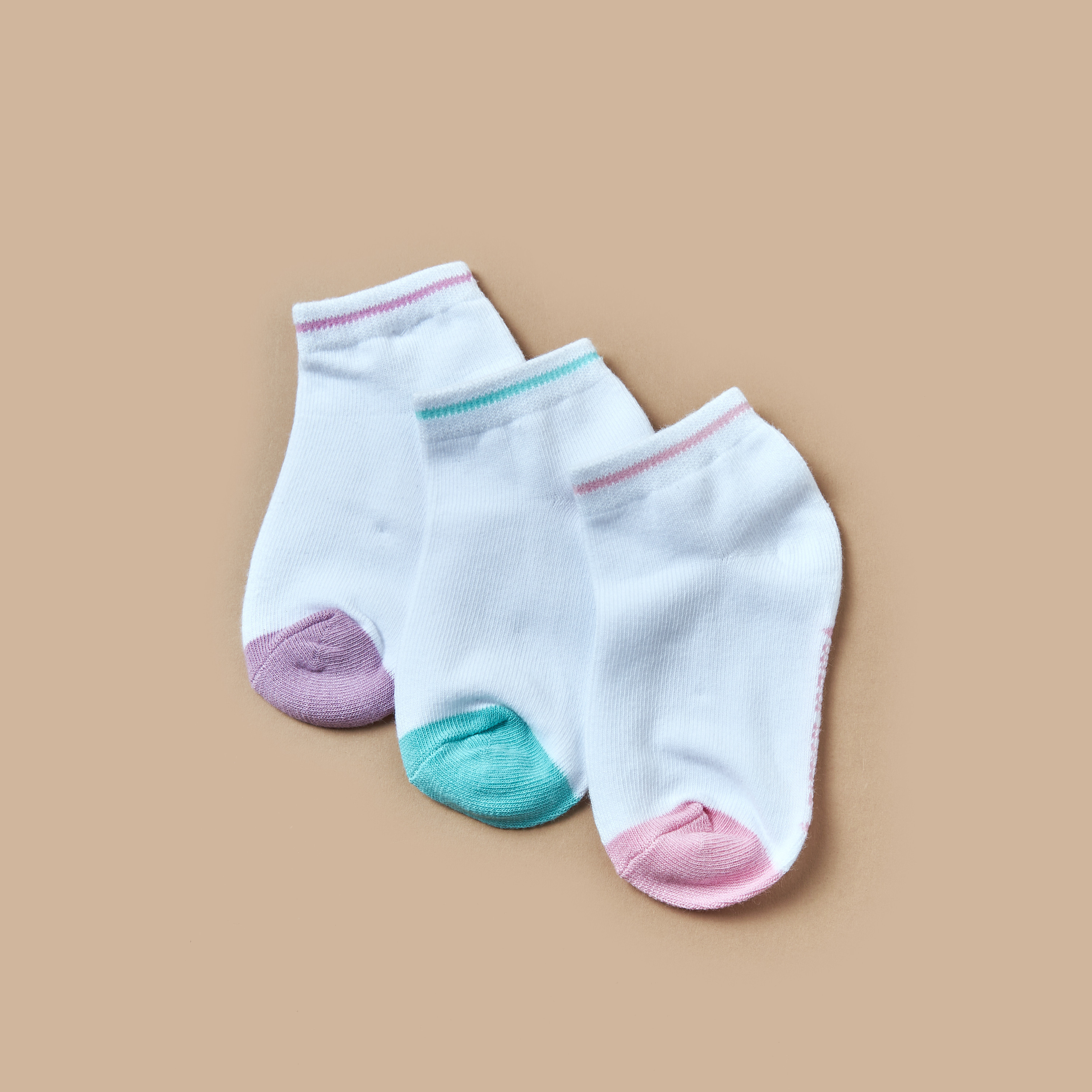 Buy Juniors Panelled Ankle Length Socks - Set of 3 Online | Centrepoint UAE
