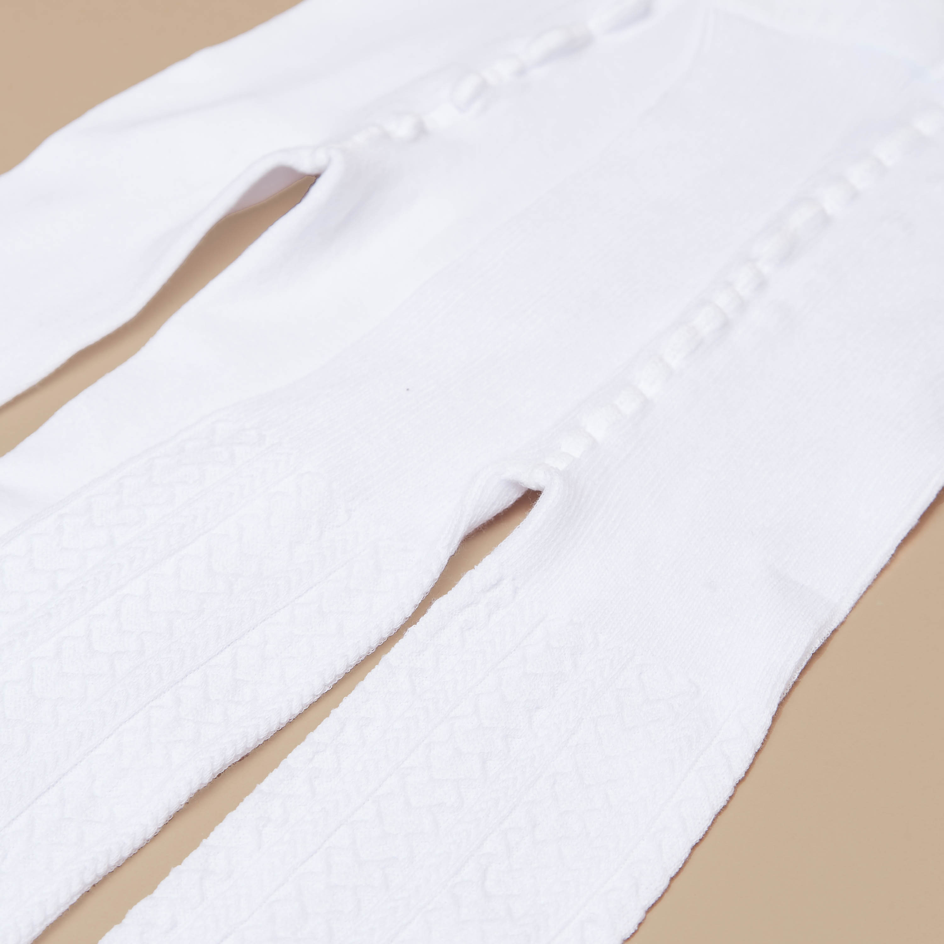 سراويل تحتانية بارزة الملمس من ليتل ميسي - طقم من قطعتين-girls-accessories-socks-image-4