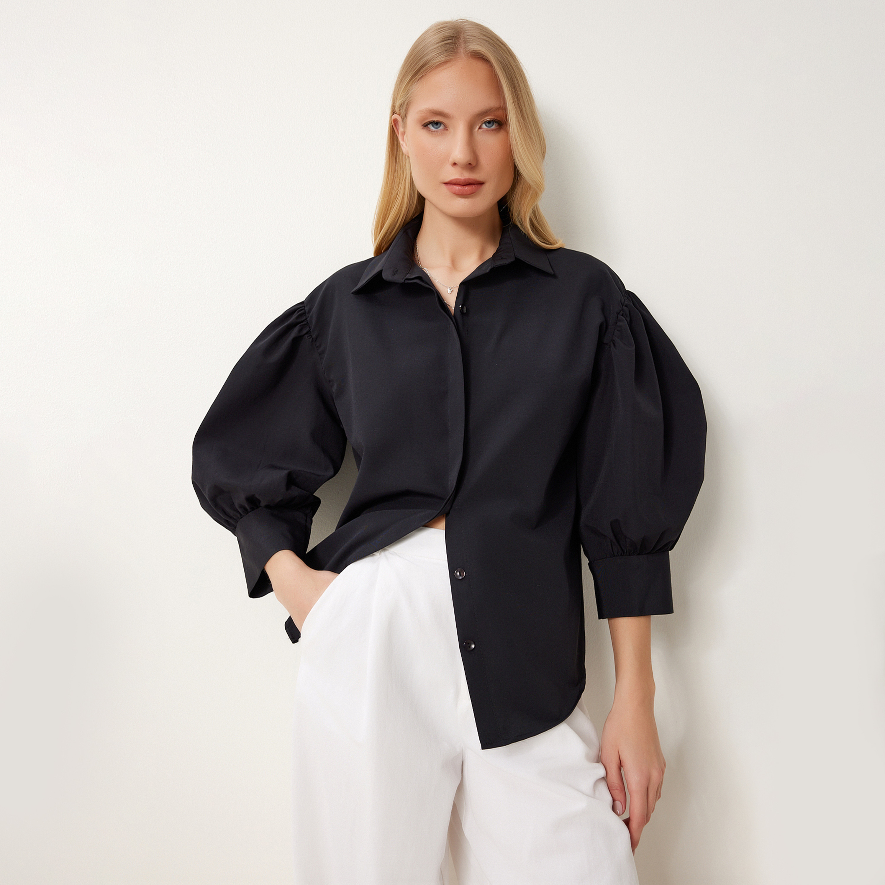 قميص نسائي ذو ياقة إسطنبول من إسطنبول-women-clothing-shirtsandblouses-shirts-image-1