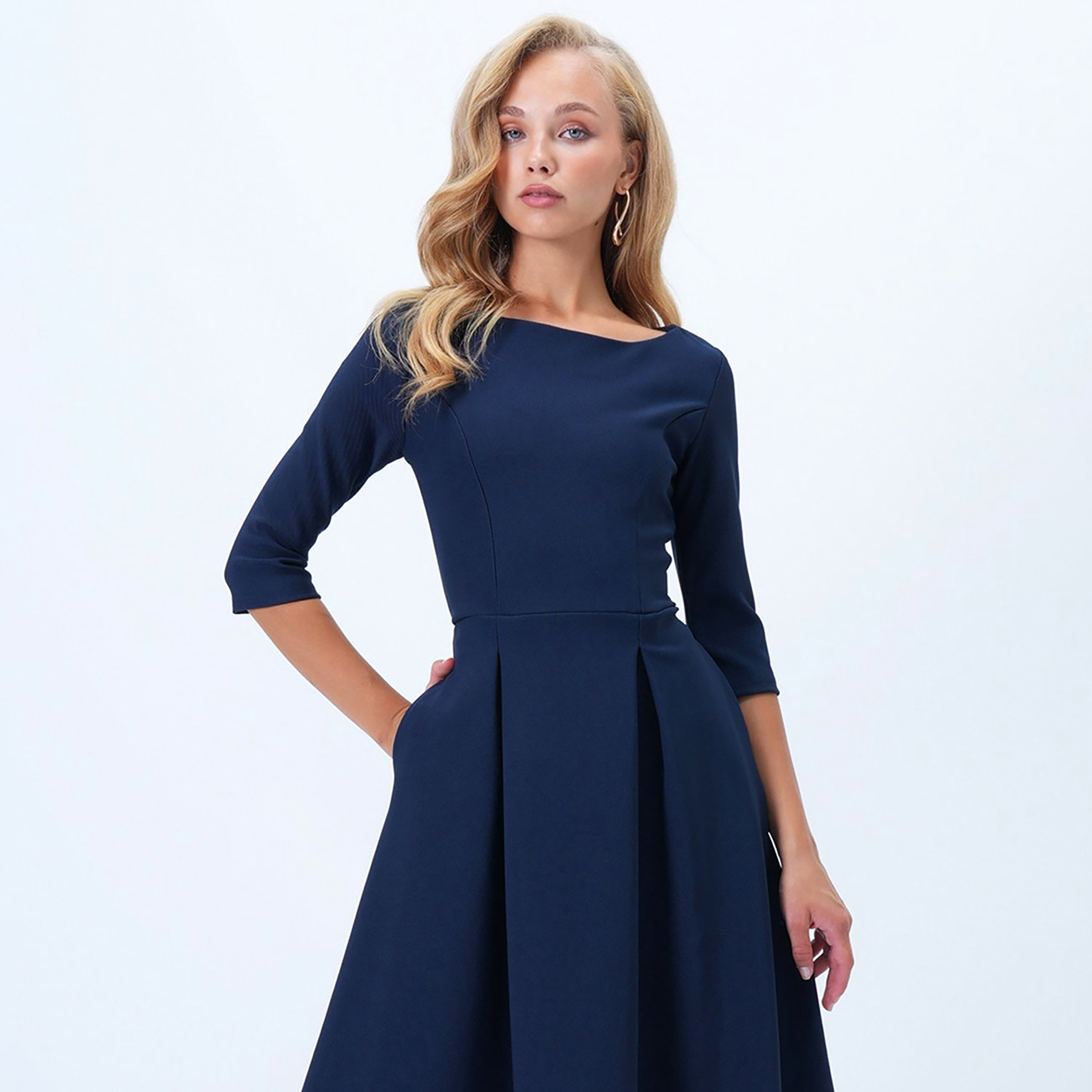 Trend Alacati Stili Fit & Flared Women's Midi Dress-women-clothing-dresses-image-7