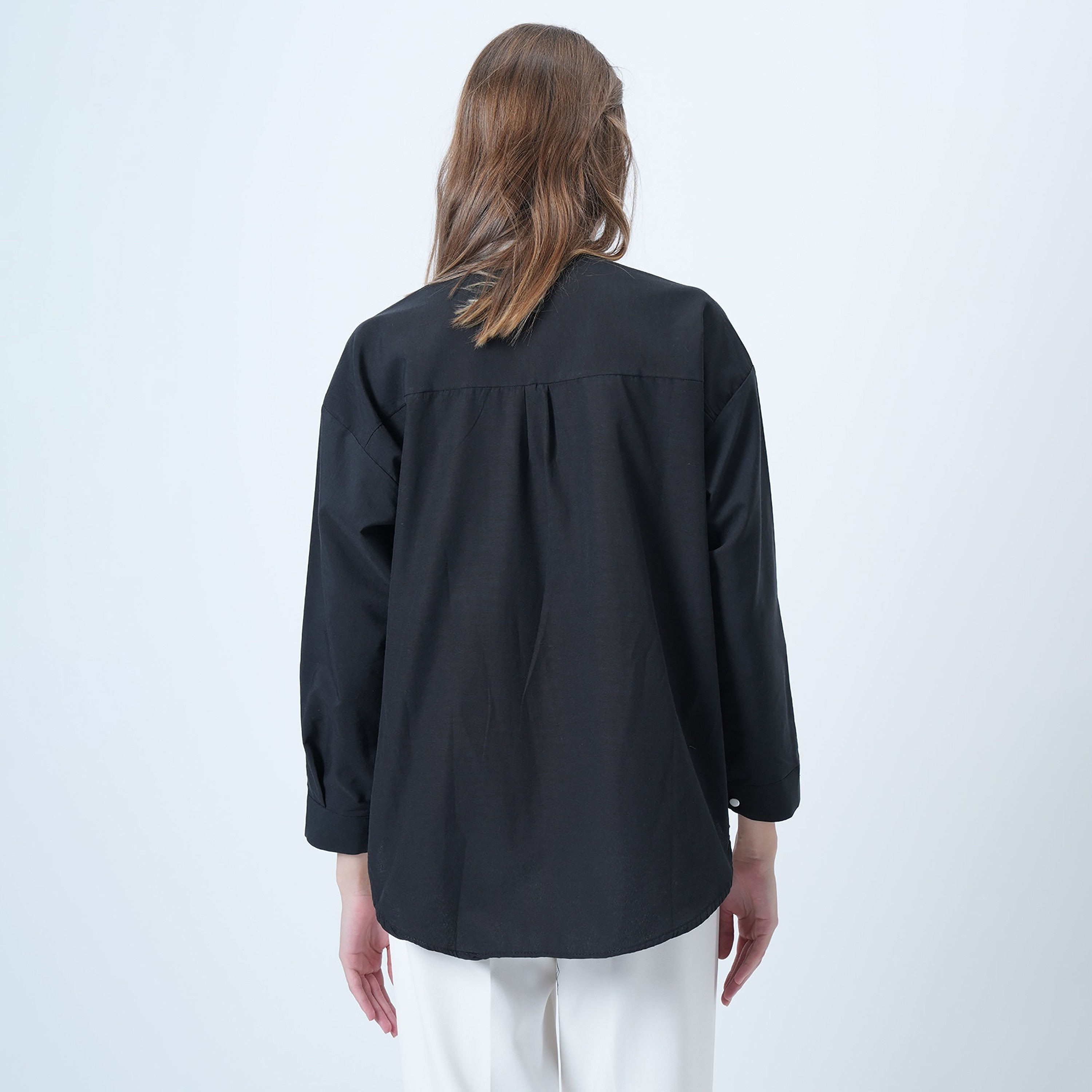تريند ألاجاتي ستايل قميص نسائي أسود بياقة مفتوحة وأكمام ساقطة عند الكتف-women-clothing-shirtsandblouses-shirts-image-3