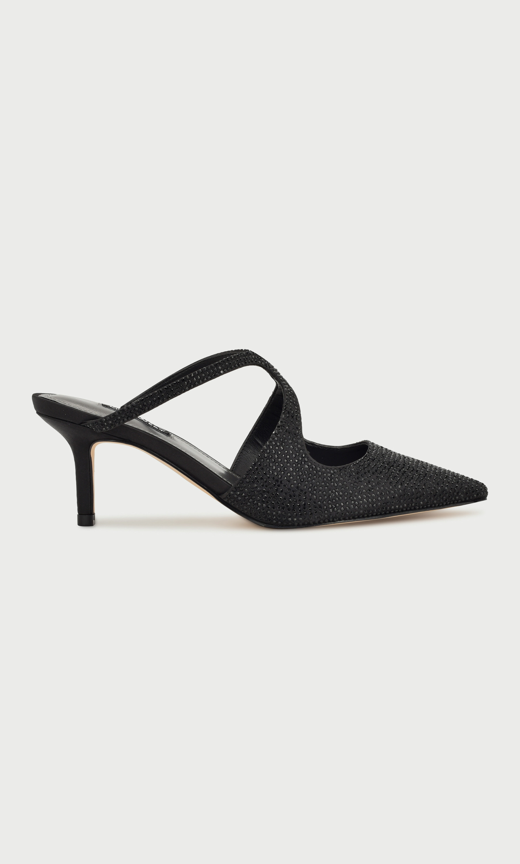 حذاء مضخات للنساء بكعب هريرة مزخرفة وبمقدمة مدببة من ناين ويست  wnAROSEH5-women-shoes-heels-image-13