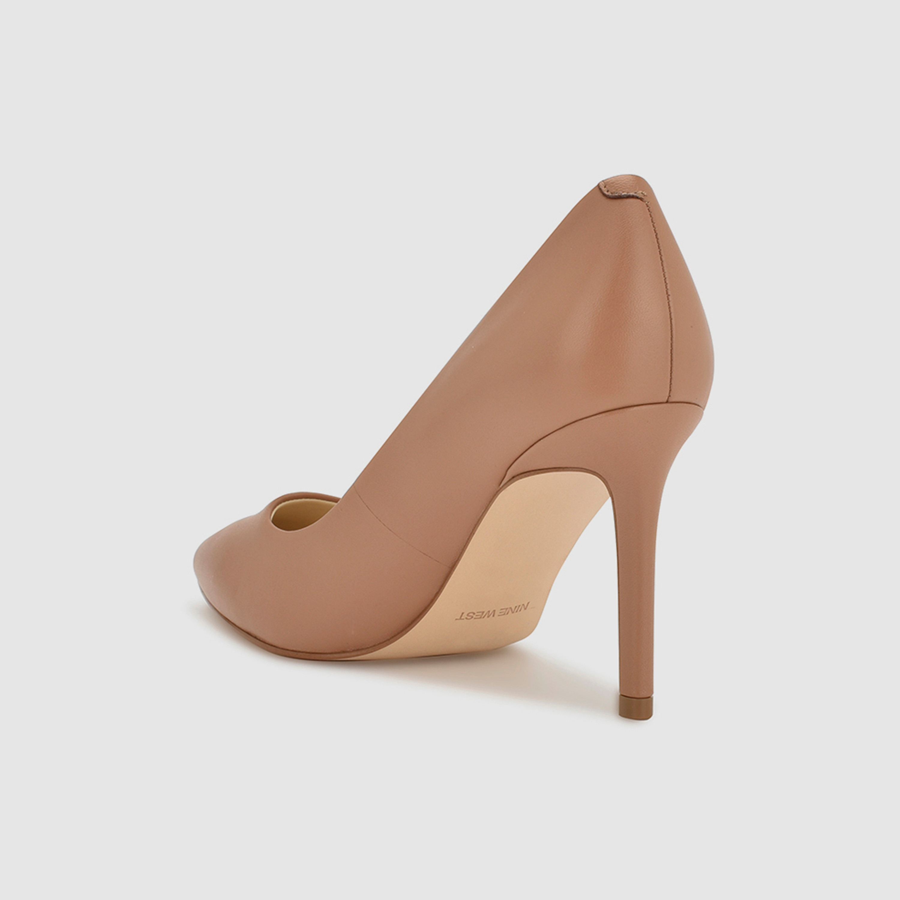 حذاء بكعب ستيليتو سهل الارتداء للنساء من ناين ويست | wnEZRA-SS23-women-shoes-heels-image-3
